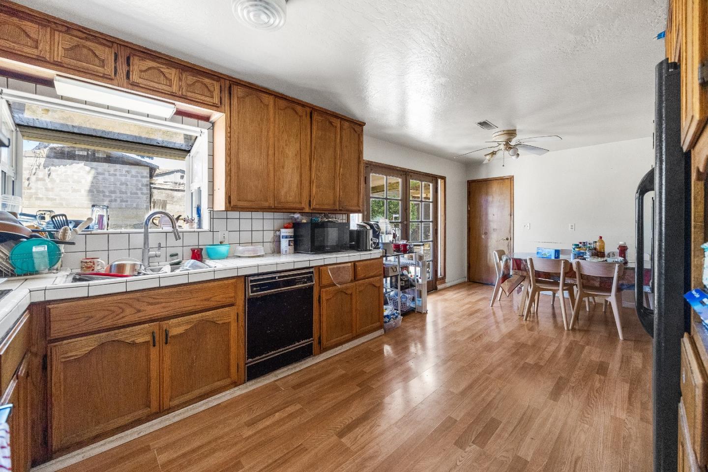 Detail Gallery Image 7 of 24 For 250 Old Chittenden Rd, Watsonville,  CA 95076 - 3 Beds | 2/1 Baths