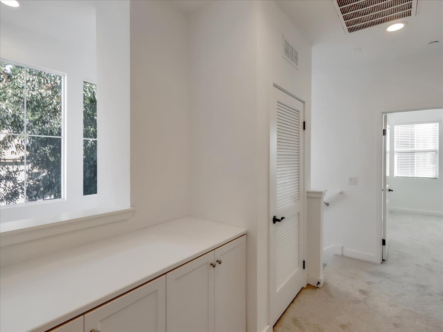 Detail Gallery Image 27 of 55 For 1452 N Harbor Blvd #1,  Santa Ana,  CA 92703 - 3 Beds | 2/1 Baths