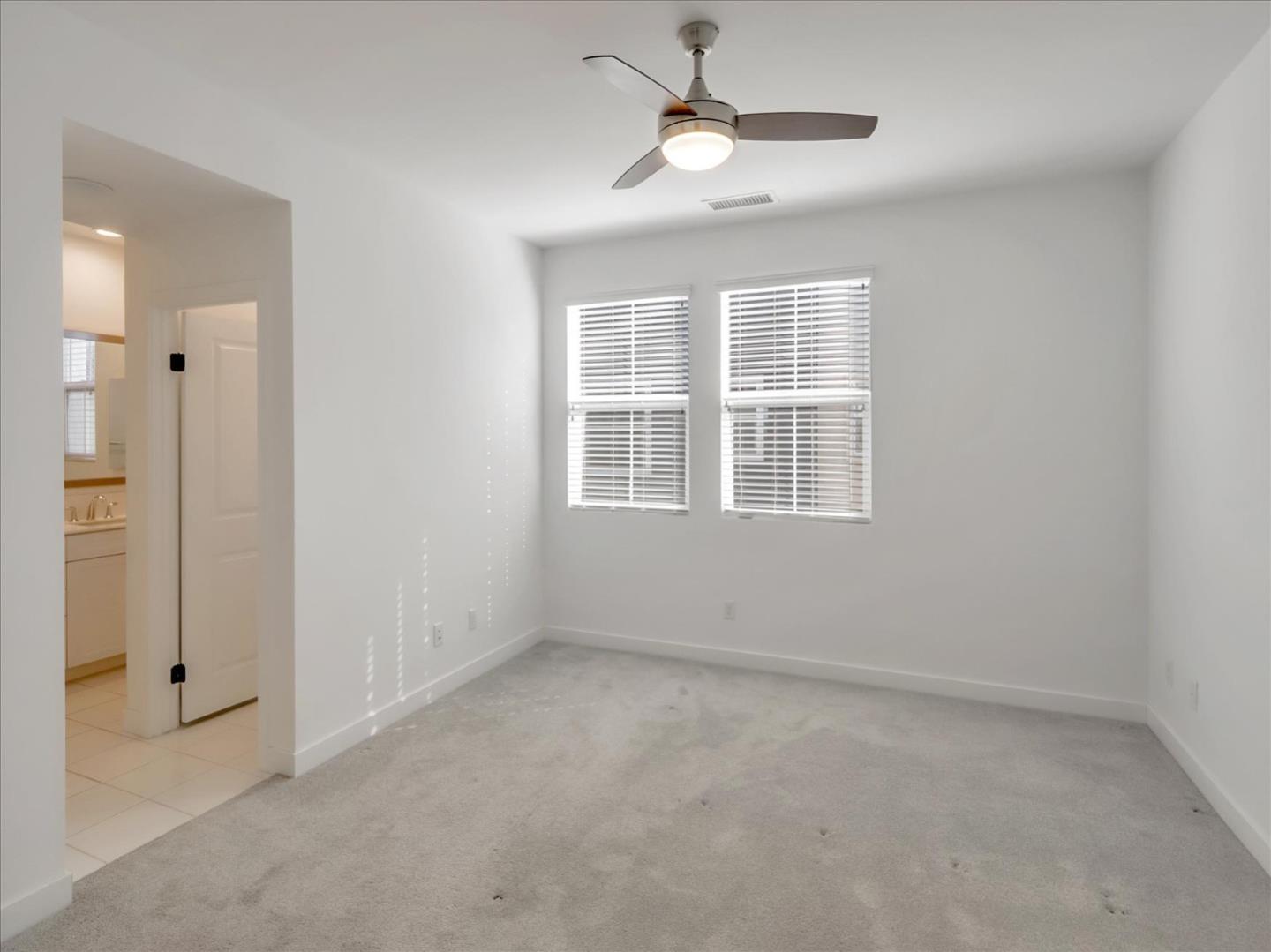 Detail Gallery Image 32 of 55 For 1452 N Harbor Blvd #1,  Santa Ana,  CA 92703 - 3 Beds | 2/1 Baths