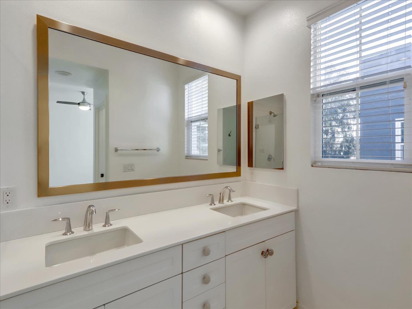 Detail Gallery Image 42 of 55 For 1452 N Harbor Blvd #1,  Santa Ana,  CA 92703 - 3 Beds | 2/1 Baths