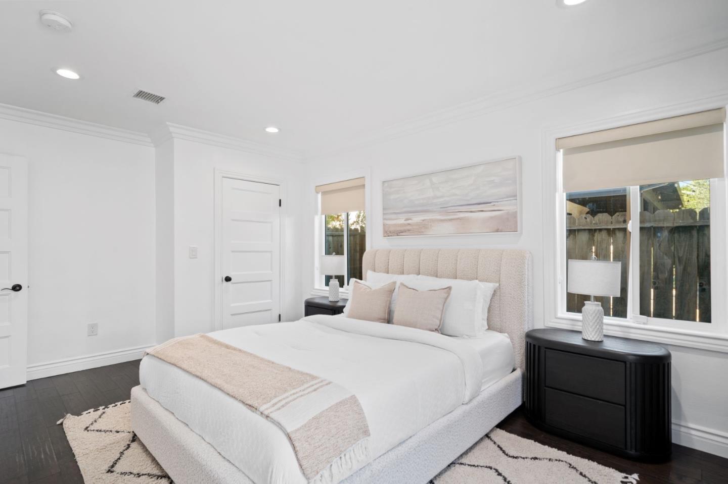 Detail Gallery Image 14 of 34 For 1250 Hauser Blvd, Los Angeles,  CA 90019 - 3 Beds | 2 Baths