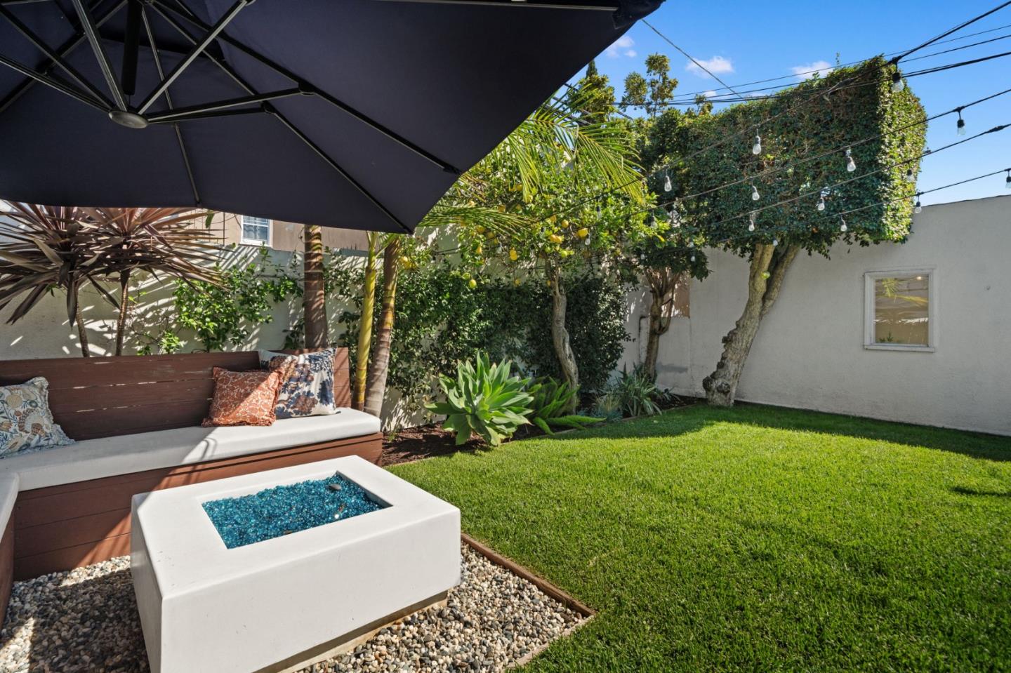 Detail Gallery Image 22 of 34 For 1250 Hauser Blvd, Los Angeles,  CA 90019 - 3 Beds | 2 Baths