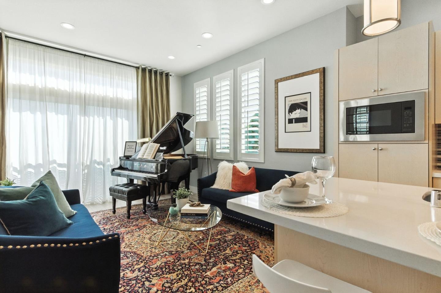 Detail Gallery Image 9 of 25 For 238 Element Rd, San Jose,  CA 95110 - 3 Beds | 3/1 Baths