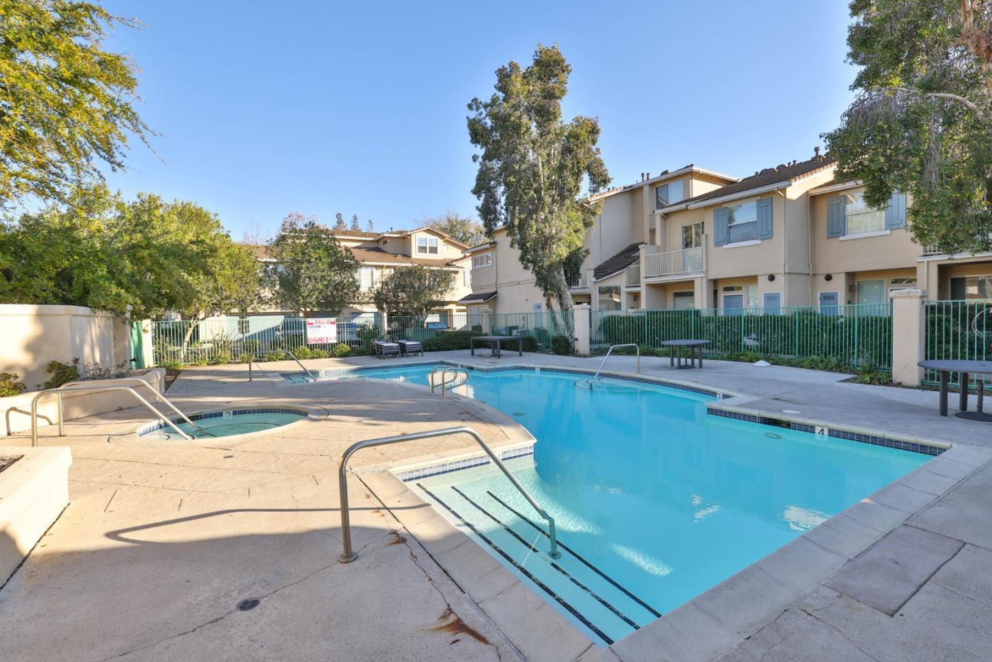 Detail Gallery Image 30 of 32 For 3337 Midtown Pl, San Jose,  CA 95136 - 2 Beds | 2/1 Baths
