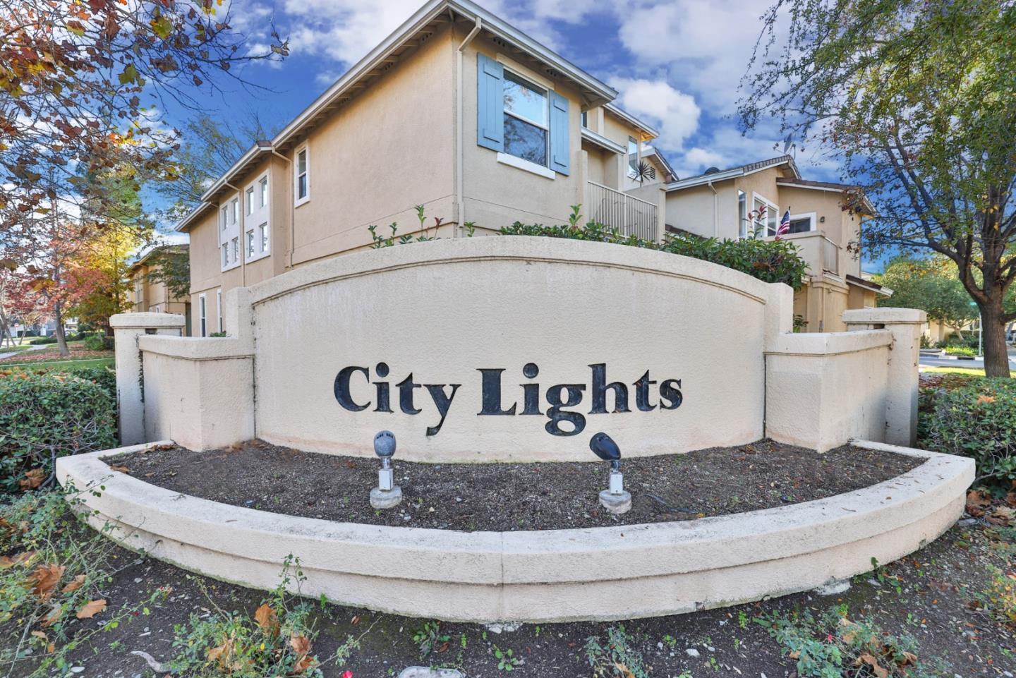 Detail Gallery Image 32 of 32 For 3337 Midtown Pl, San Jose,  CA 95136 - 2 Beds | 2/1 Baths