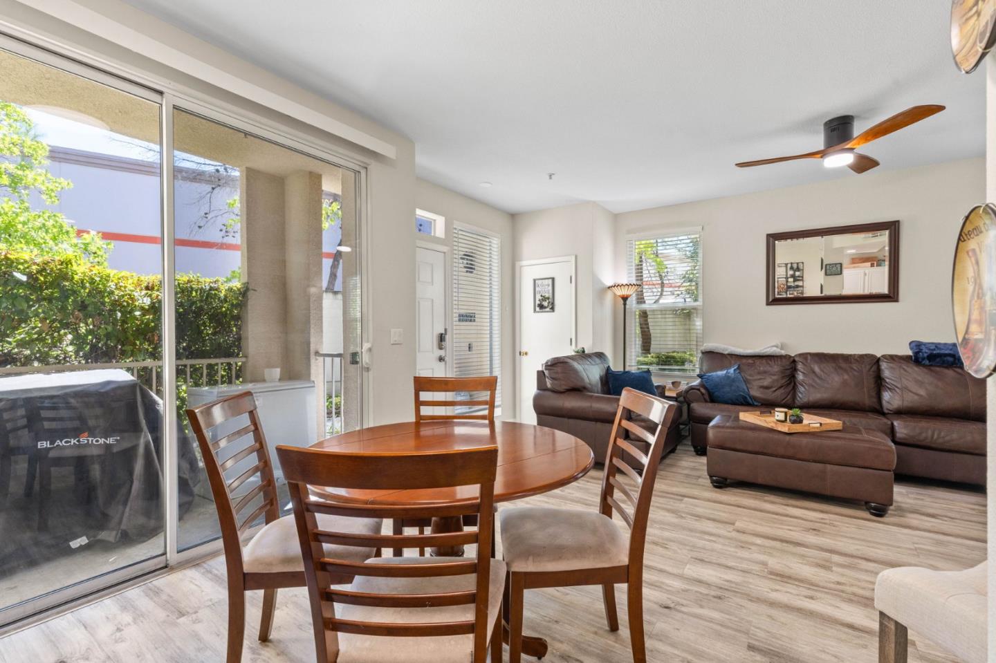 Detail Gallery Image 8 of 28 For 3337 Midtown Pl, San Jose,  CA 95136 - 2 Beds | 2/1 Baths