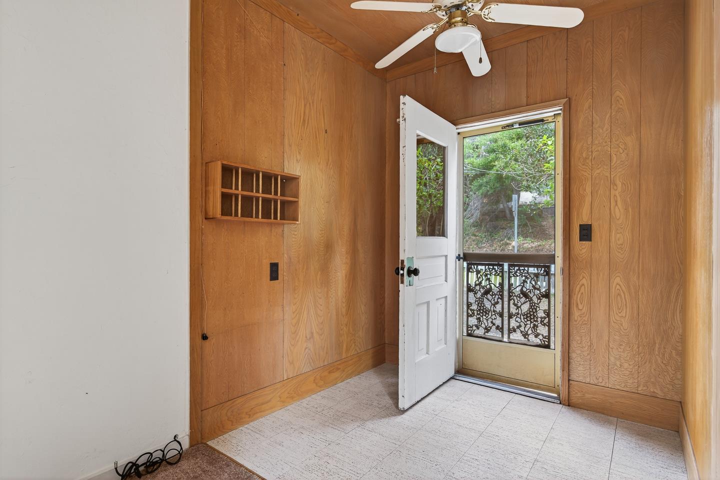Detail Gallery Image 4 of 46 For 3475 N Main St, Soquel,  CA 95073 - 2 Beds | 1 Baths