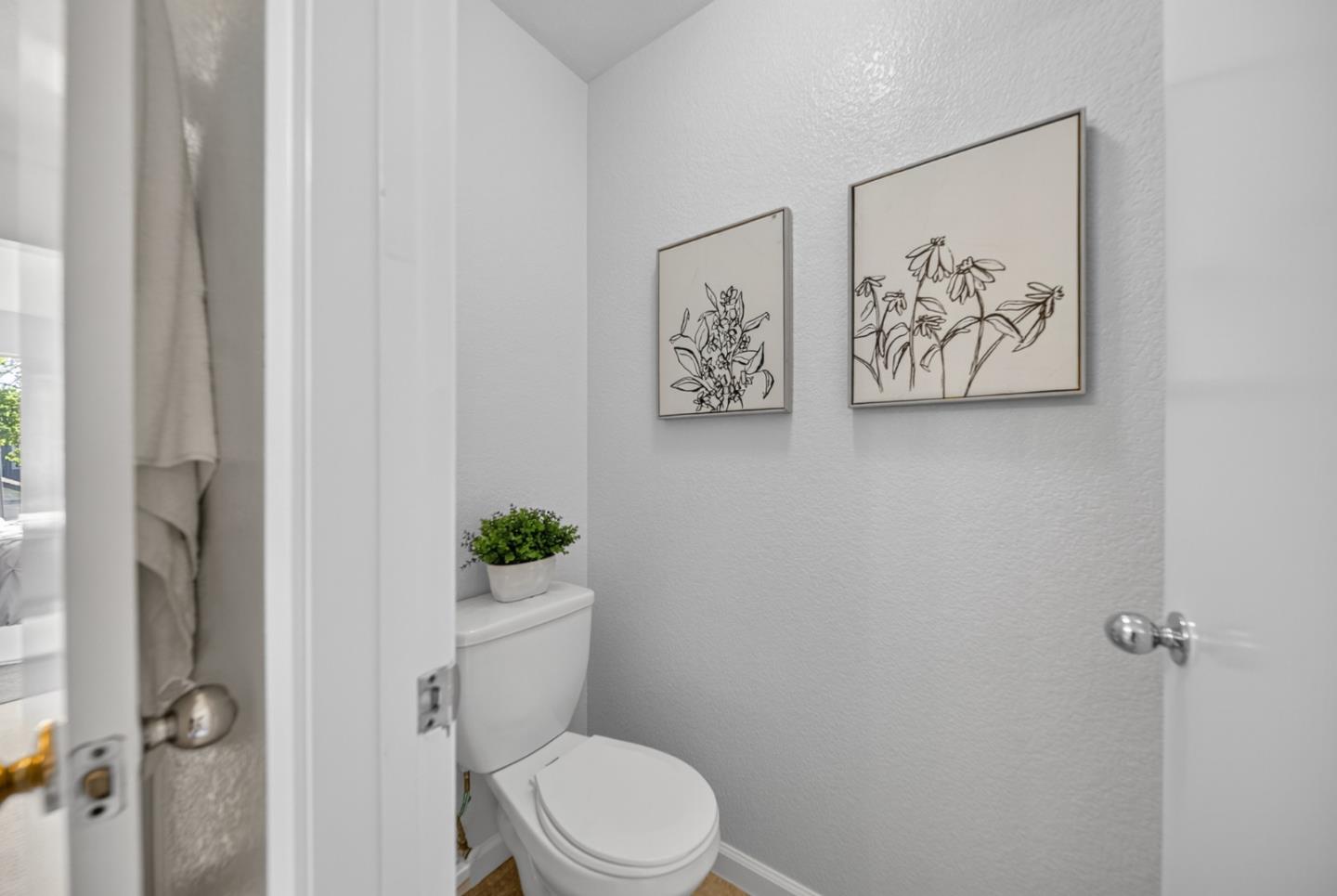 Detail Gallery Image 34 of 50 For 34565 Pueblo Ter, Fremont,  CA 94555 - 2 Beds | 2 Baths