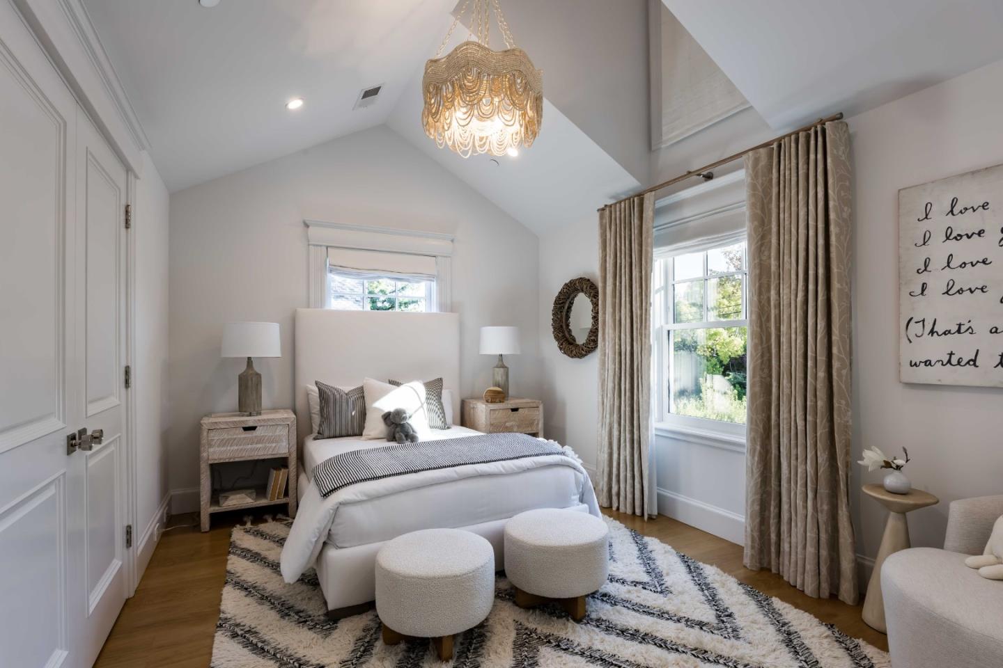 Detail Gallery Image 21 of 43 For 132 Elm Ave, Burlingame,  CA 94010 - 4 Beds | 5/1 Baths