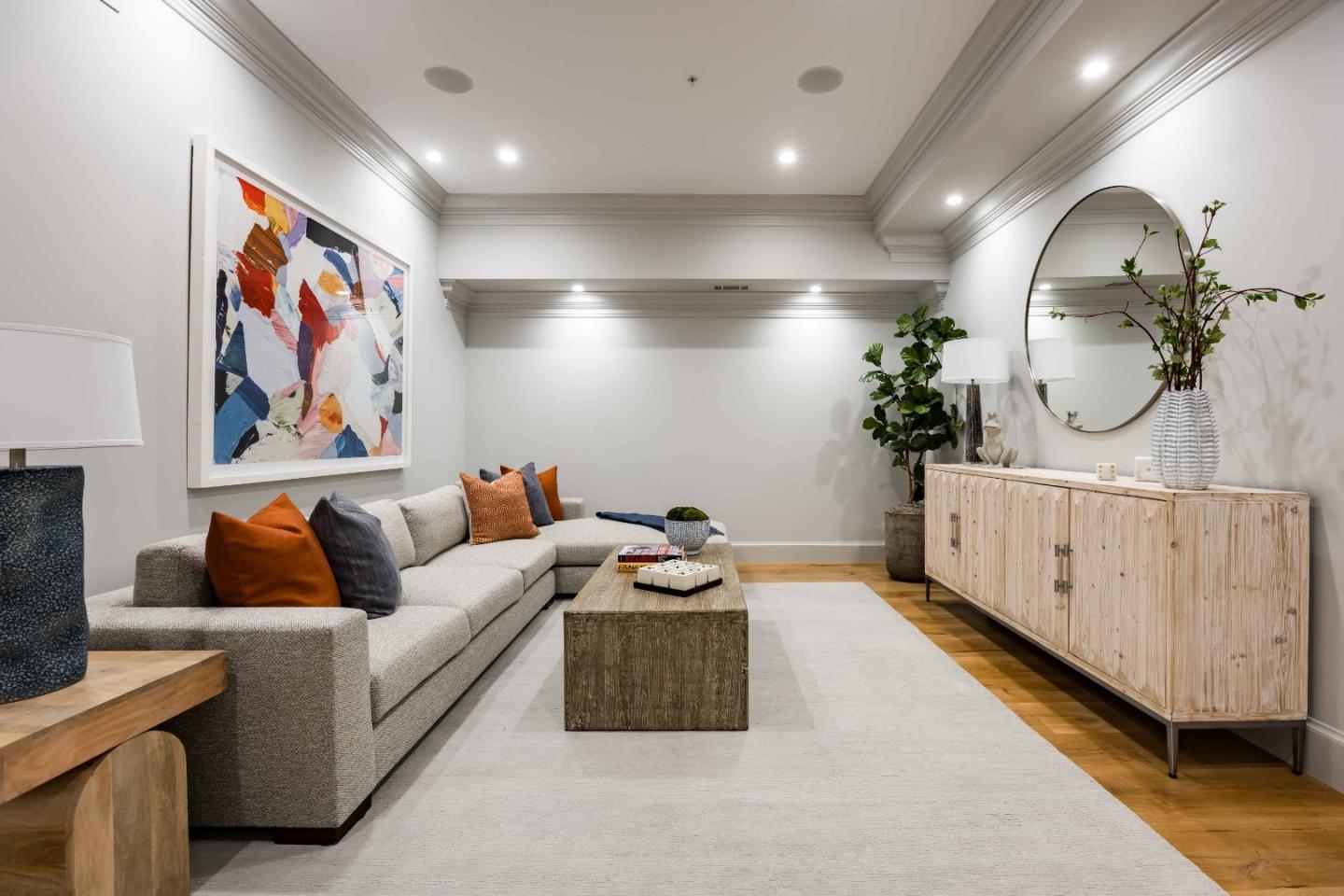 Detail Gallery Image 33 of 43 For 132 Elm Ave, Burlingame,  CA 94010 - 4 Beds | 5/1 Baths