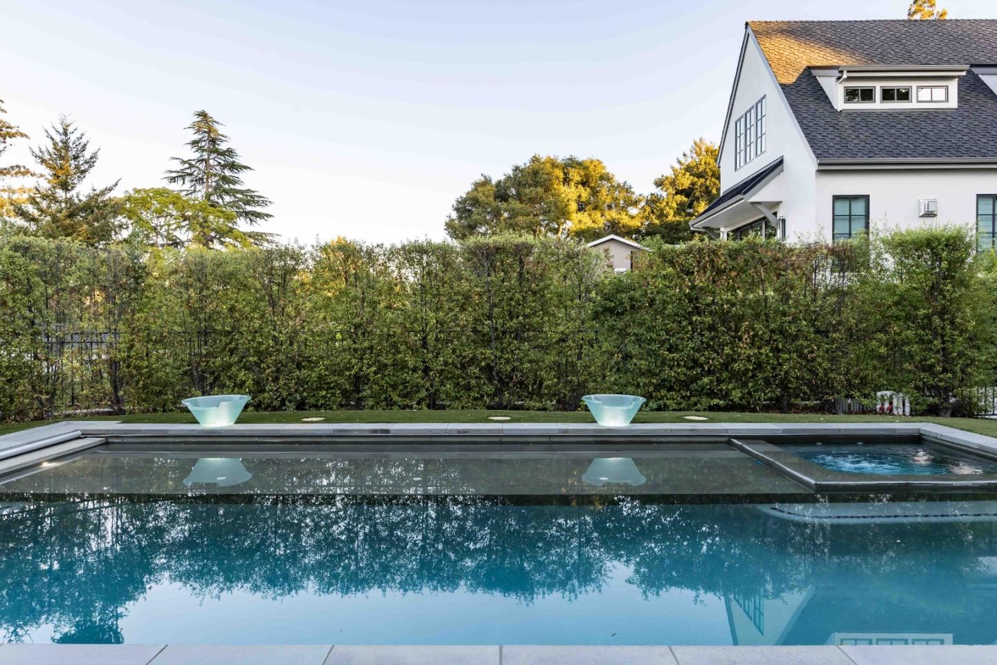 Detail Gallery Image 38 of 43 For 132 Elm Ave, Burlingame,  CA 94010 - 4 Beds | 5/1 Baths