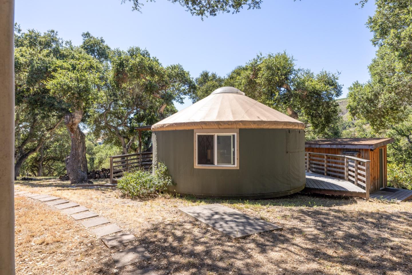 Detail Gallery Image 17 of 21 For 11660 Mccarthy Rd, Carmel Valley,  CA 93924 - 3 Beds | 2 Baths