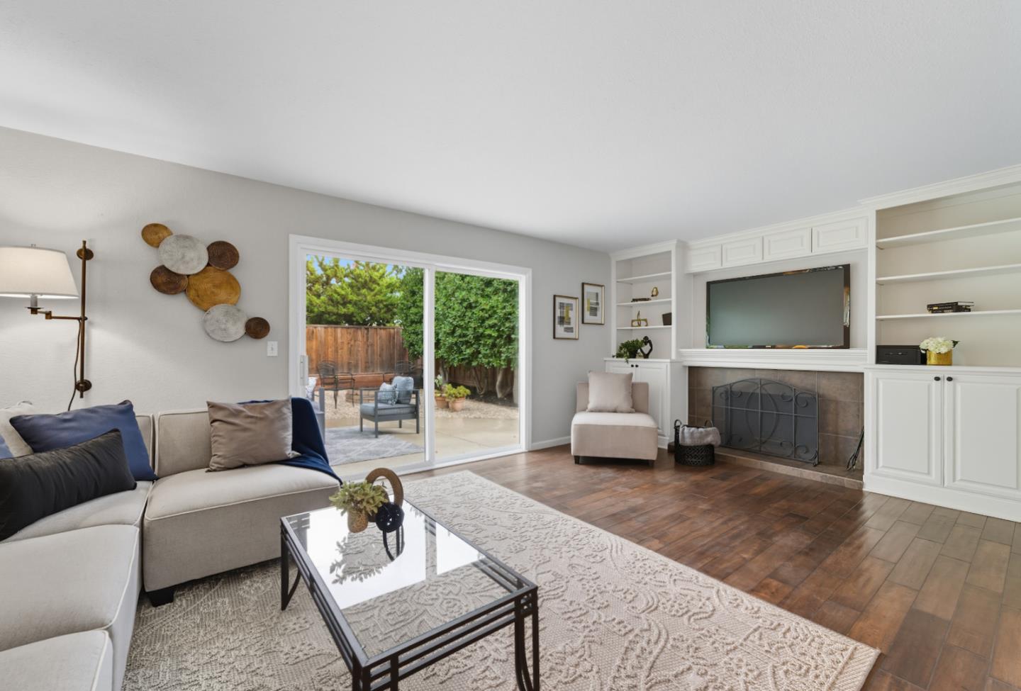 Detail Gallery Image 11 of 27 For 4460 Lahaina Way, San Jose,  CA 95118 - 4 Beds | 2/1 Baths