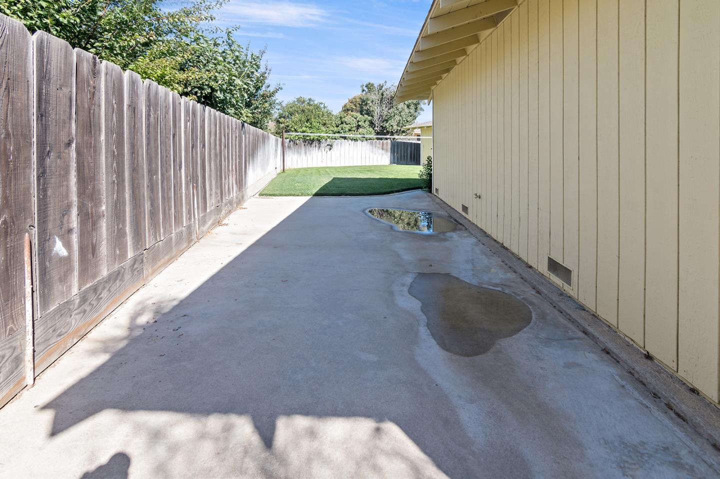 Detail Gallery Image 24 of 35 For 225 Rio Vista Dr, King City,  CA 93930 - 3 Beds | 2 Baths