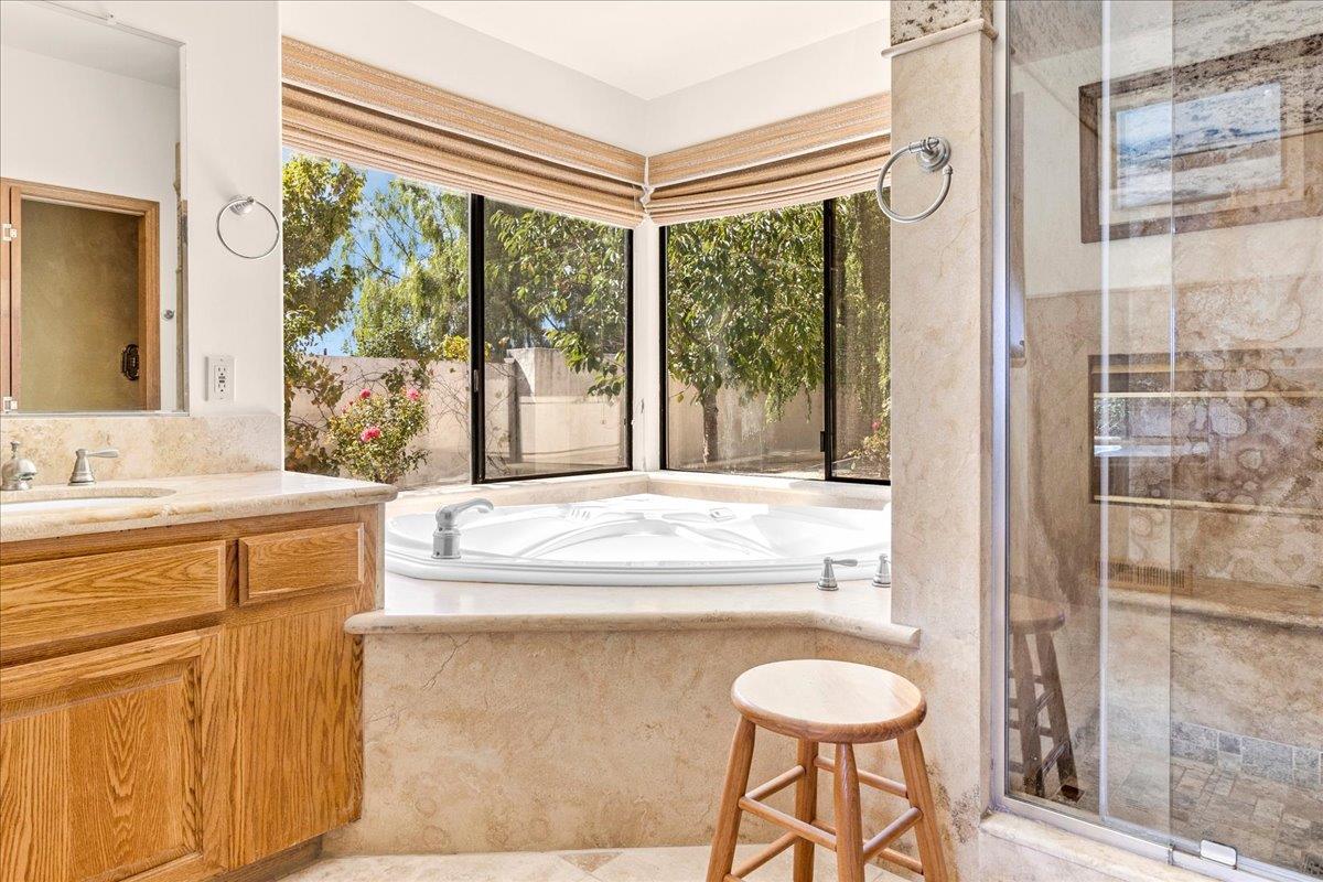 Detail Gallery Image 31 of 78 For 275 Nicholson Dr, Hollister,  CA 95023 - 4 Beds | 3 Baths