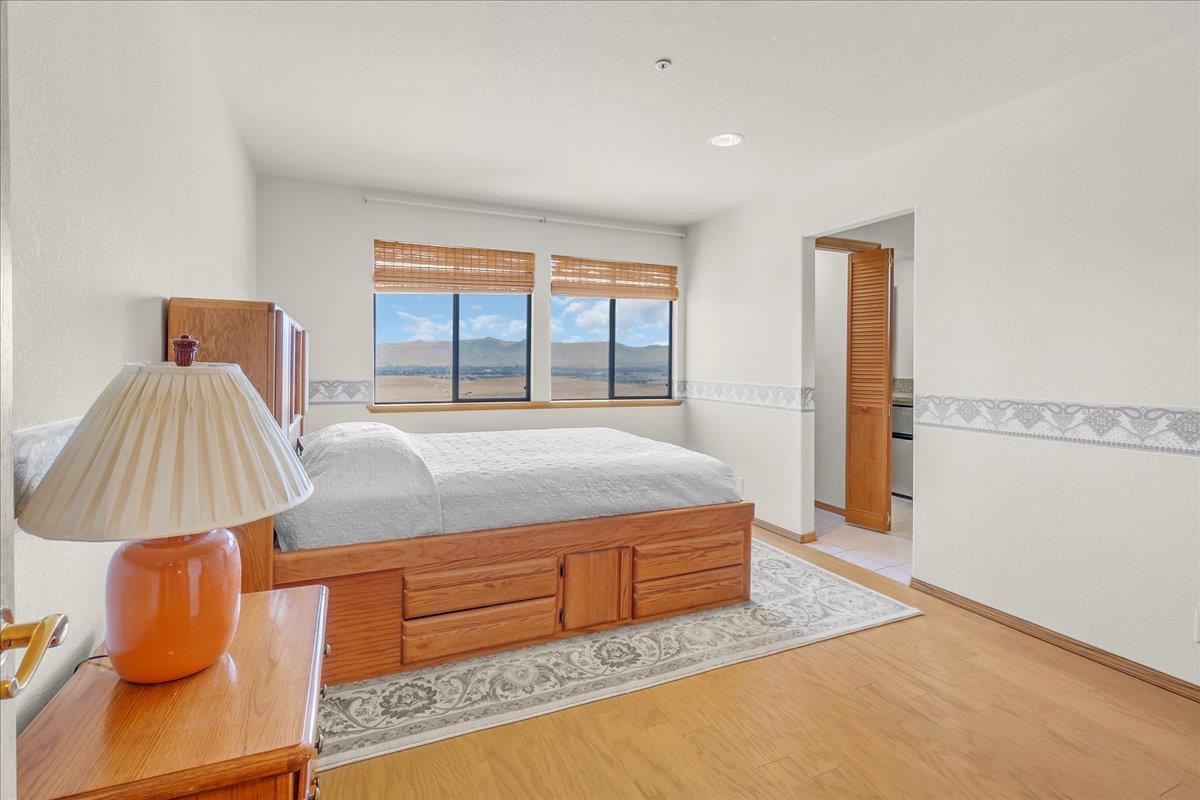 Detail Gallery Image 43 of 78 For 275 Nicholson Dr, Hollister,  CA 95023 - 4 Beds | 3 Baths