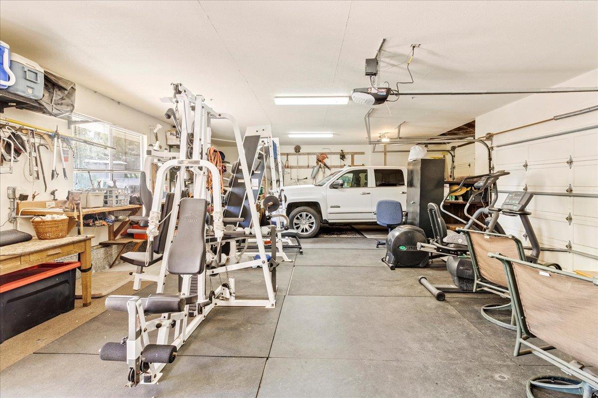 Detail Gallery Image 60 of 78 For 275 Nicholson Dr, Hollister,  CA 95023 - 4 Beds | 3 Baths