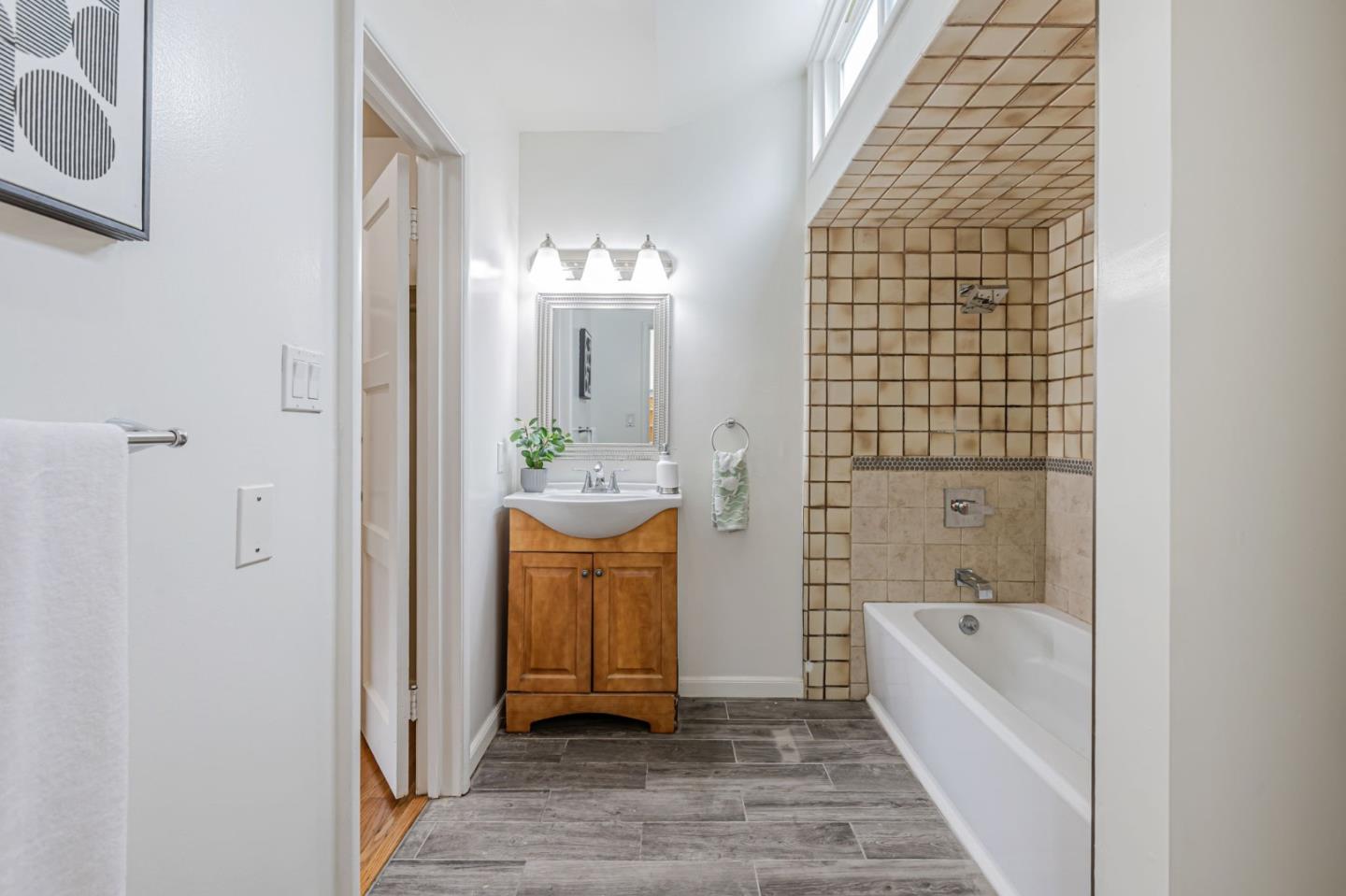 Detail Gallery Image 14 of 19 For 145 Westdale Ave, Daly City,  CA 94015 - 3 Beds | 2 Baths