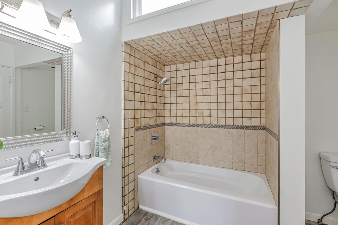 Detail Gallery Image 15 of 19 For 145 Westdale Ave, Daly City,  CA 94015 - 3 Beds | 2 Baths
