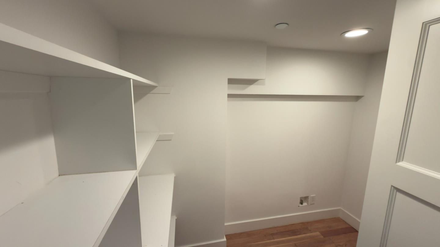 Detail Gallery Image 15 of 51 For 43 Baywood Ter, San Rafael,  CA 94901 - 4 Beds | 3/1 Baths