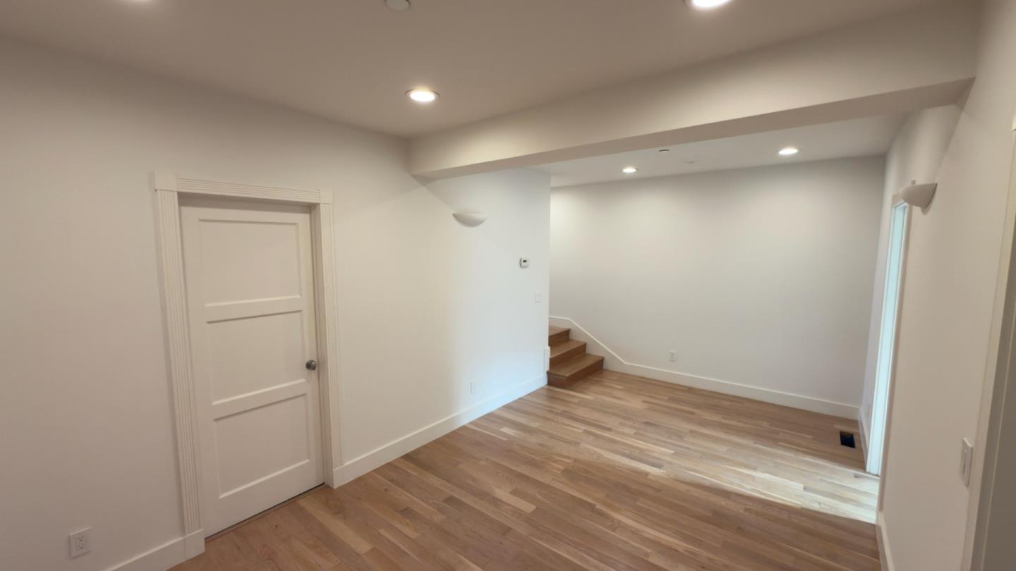 Detail Gallery Image 18 of 51 For 43 Baywood Ter, San Rafael,  CA 94901 - 4 Beds | 3/1 Baths