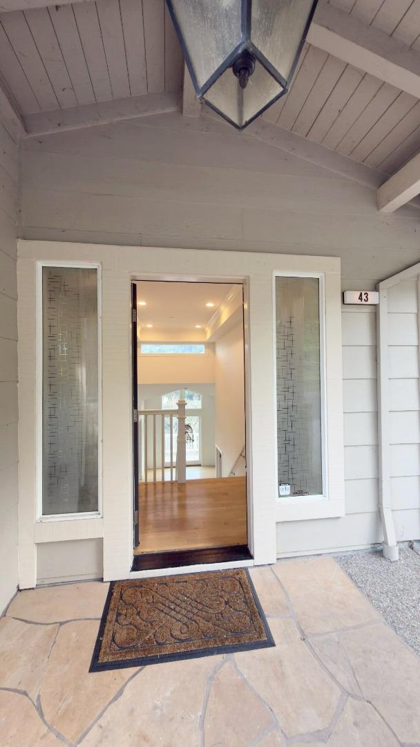 Detail Gallery Image 2 of 51 For 43 Baywood Ter, San Rafael,  CA 94901 - 4 Beds | 3/1 Baths