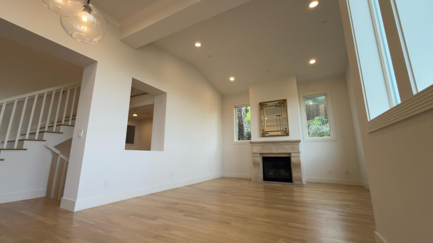 Detail Gallery Image 23 of 51 For 43 Baywood Ter, San Rafael,  CA 94901 - 4 Beds | 3/1 Baths