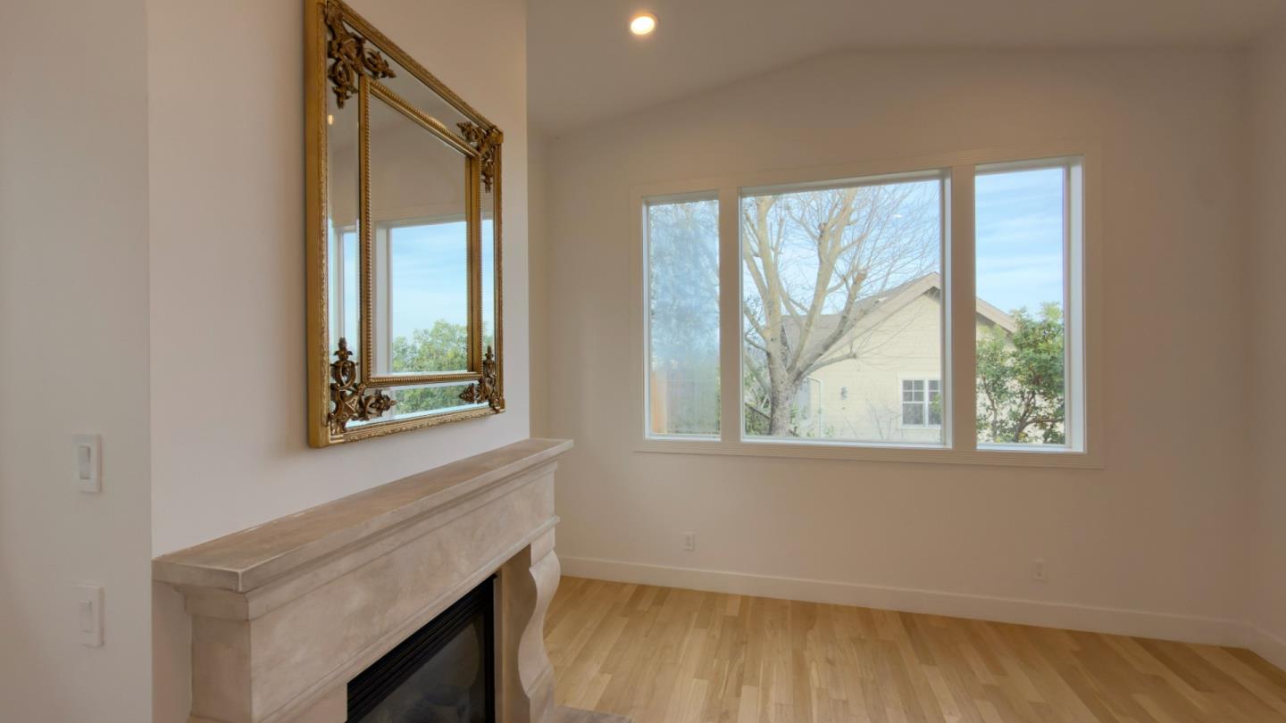 Detail Gallery Image 25 of 51 For 43 Baywood Ter, San Rafael,  CA 94901 - 4 Beds | 3/1 Baths