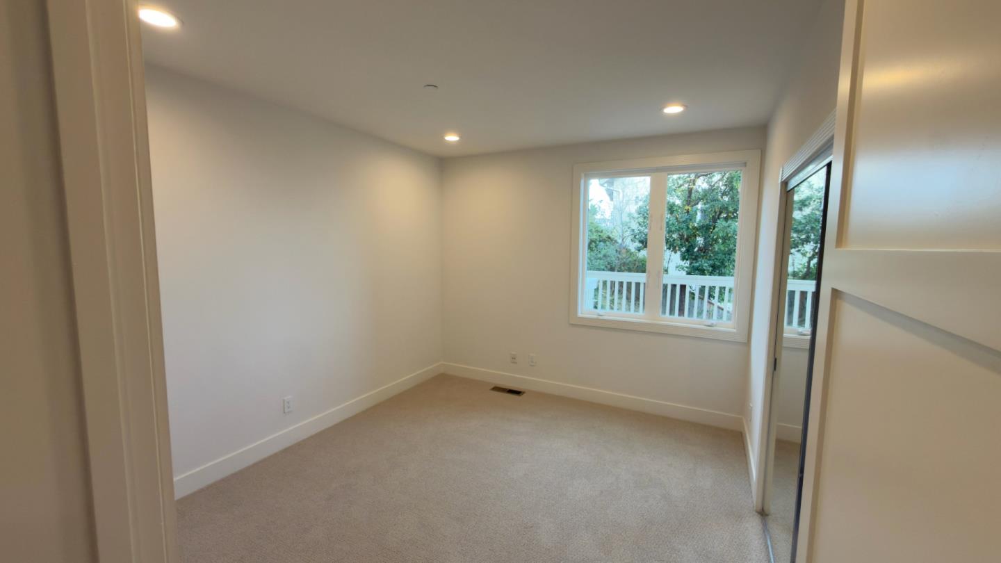 Detail Gallery Image 29 of 51 For 43 Baywood Ter, San Rafael,  CA 94901 - 4 Beds | 3/1 Baths