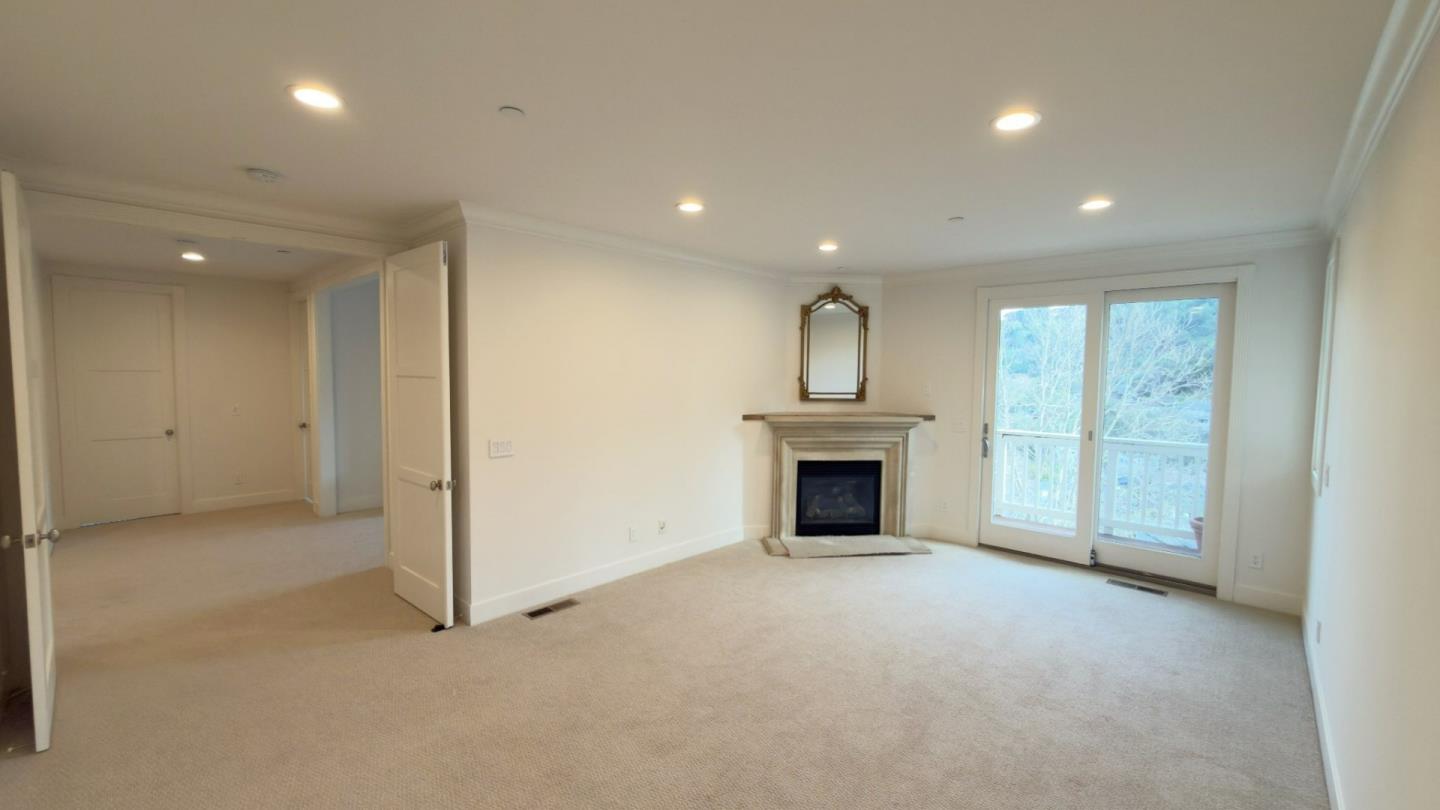 Detail Gallery Image 43 of 51 For 43 Baywood Ter, San Rafael,  CA 94901 - 4 Beds | 3/1 Baths