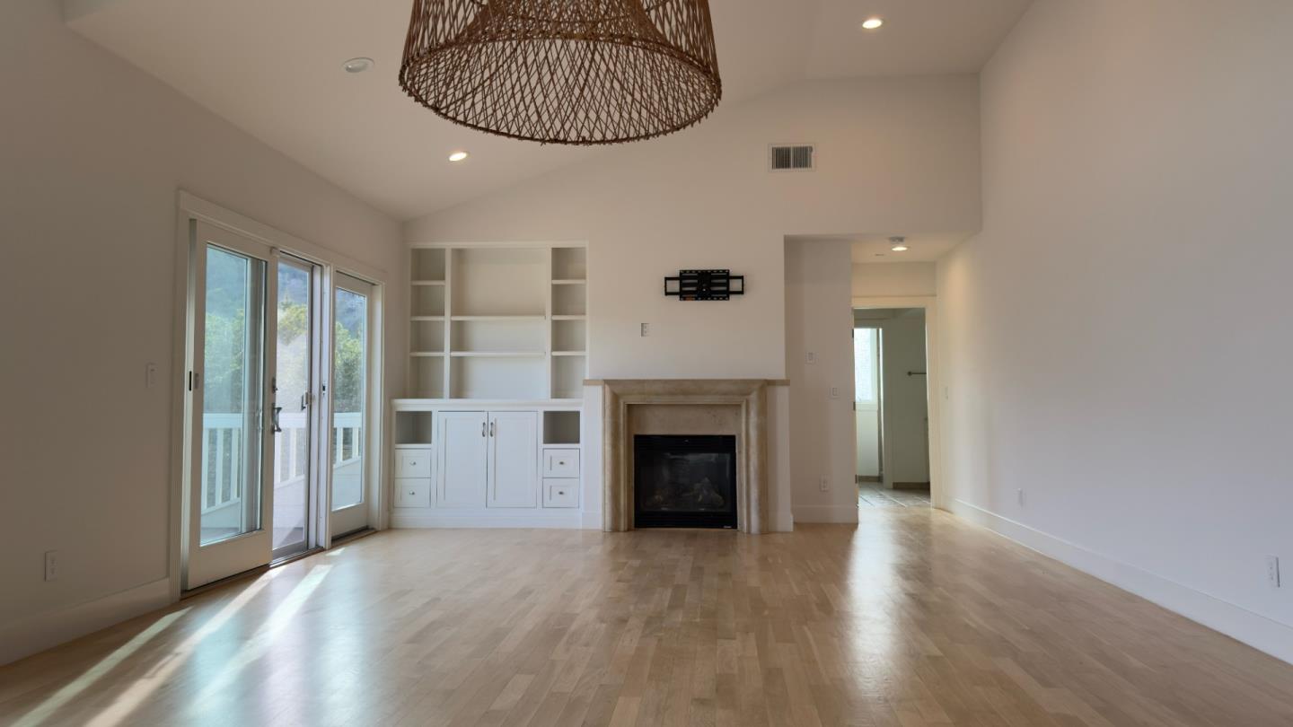 Detail Gallery Image 6 of 51 For 43 Baywood Ter, San Rafael,  CA 94901 - 4 Beds | 3/1 Baths