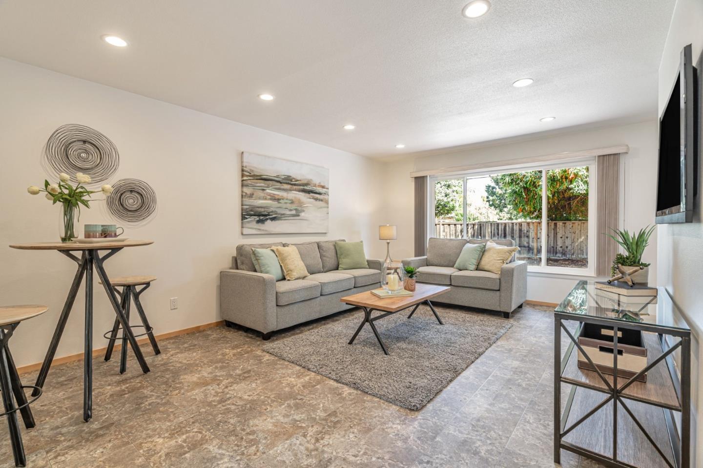 Detail Gallery Image 12 of 52 For 1635 Morton Ave, Los Altos,  CA 94024 - 3 Beds | 2 Baths