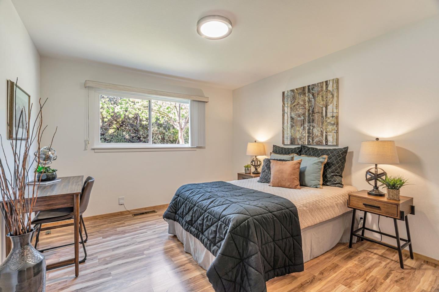 Detail Gallery Image 31 of 52 For 1635 Morton Ave, Los Altos,  CA 94024 - 3 Beds | 2 Baths