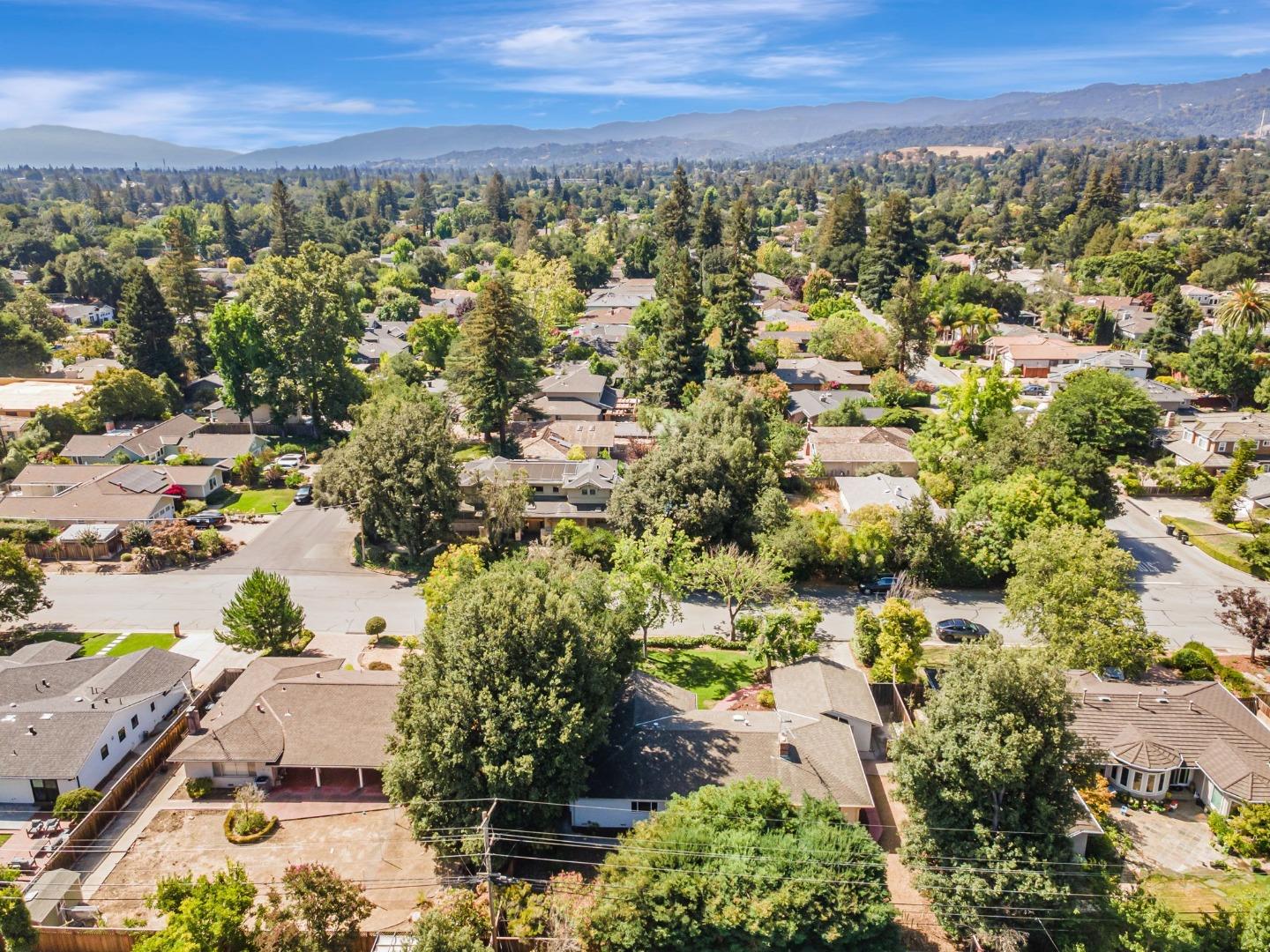 Detail Gallery Image 43 of 52 For 1635 Morton Ave, Los Altos,  CA 94024 - 3 Beds | 2 Baths