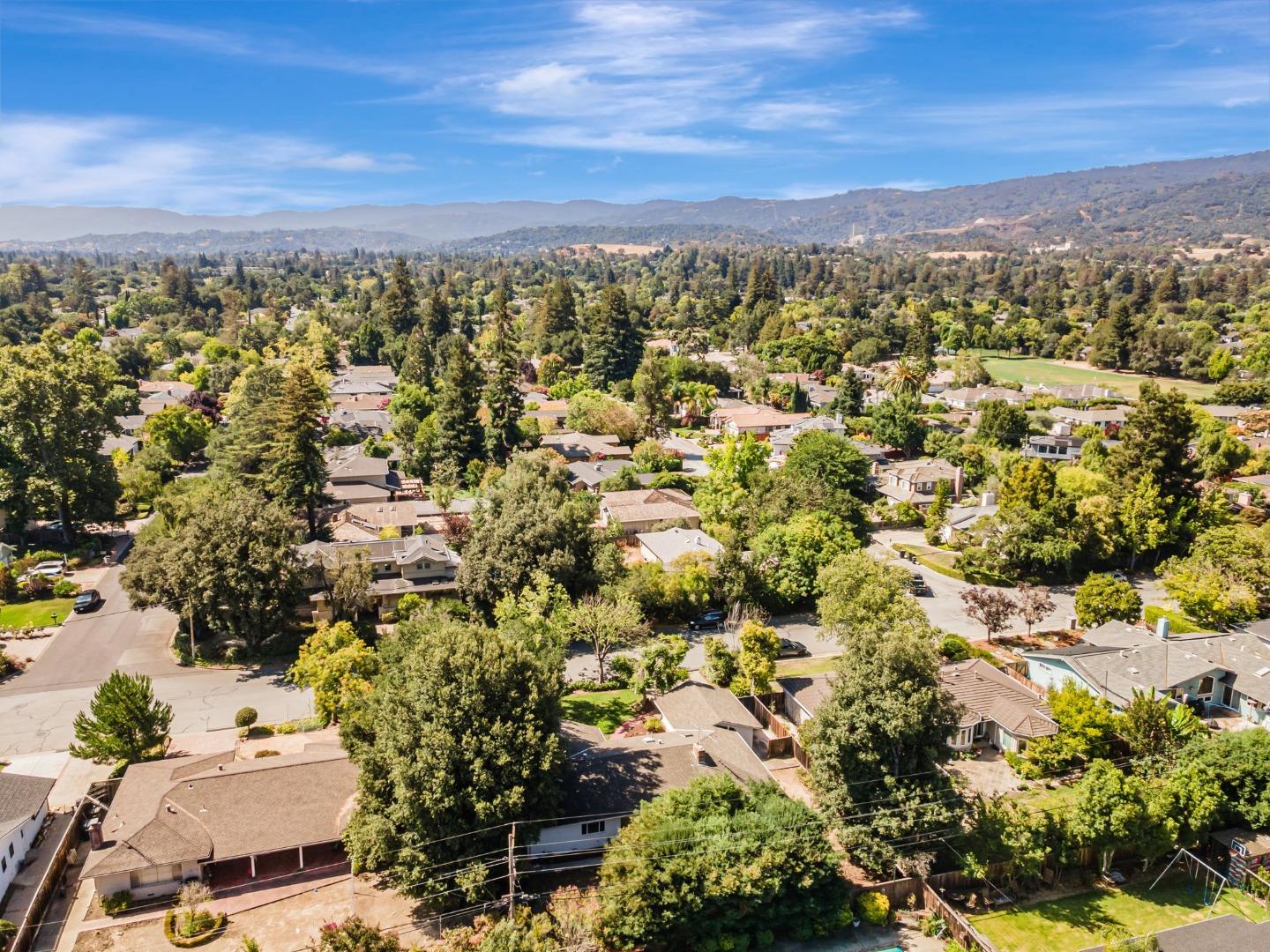 Detail Gallery Image 44 of 52 For 1635 Morton Ave, Los Altos,  CA 94024 - 3 Beds | 2 Baths