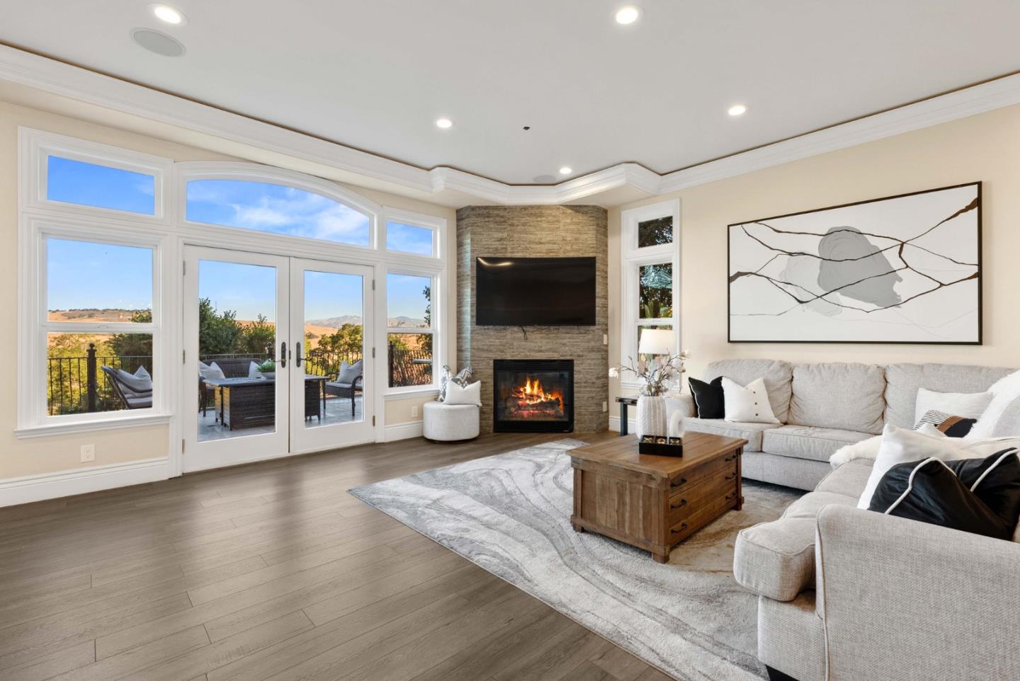Detail Gallery Image 11 of 92 For 20394 Almaden Rd, San Jose,  CA 95120 - 4 Beds | 4 Baths