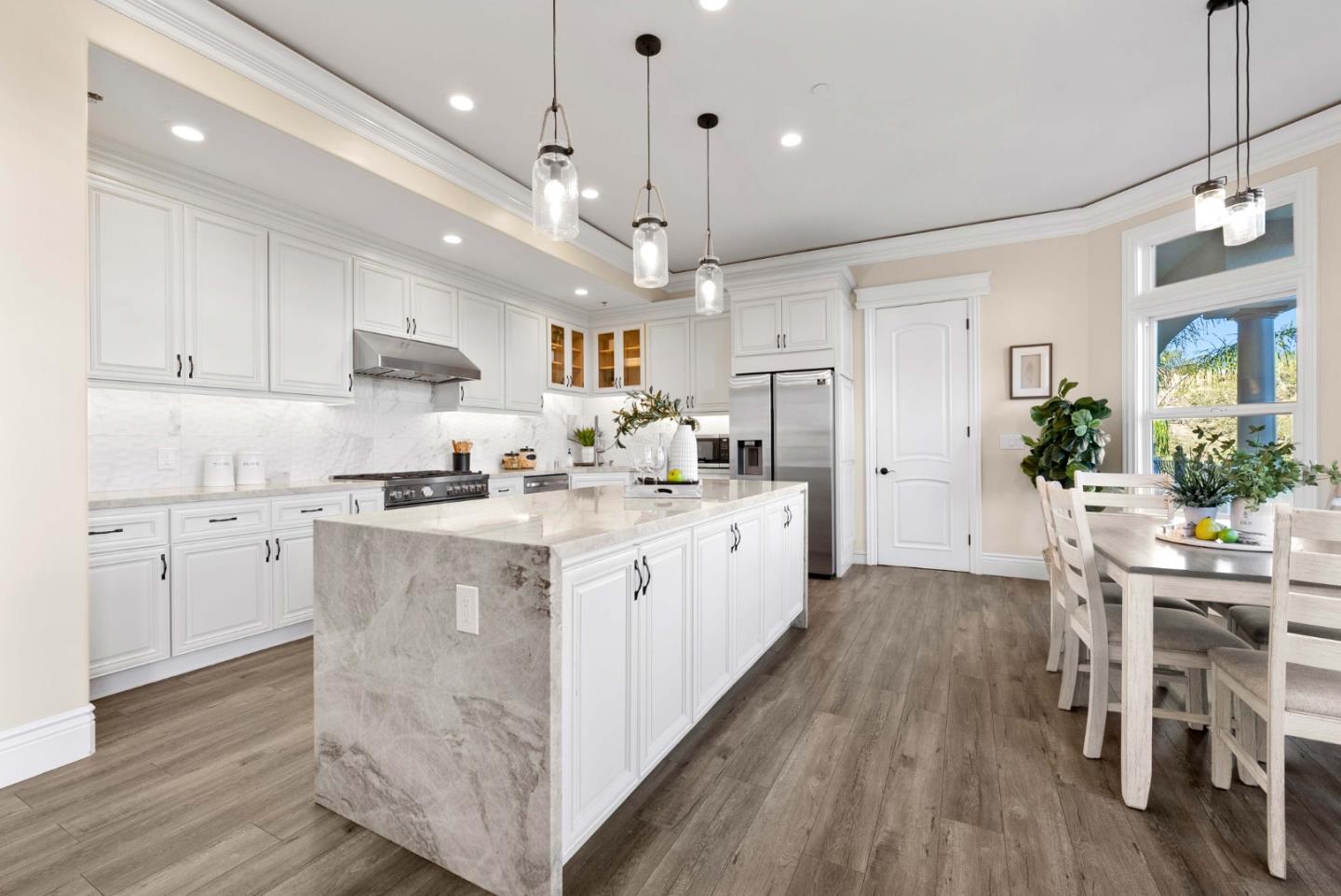 Detail Gallery Image 13 of 92 For 20394 Almaden Rd, San Jose,  CA 95120 - 4 Beds | 4 Baths