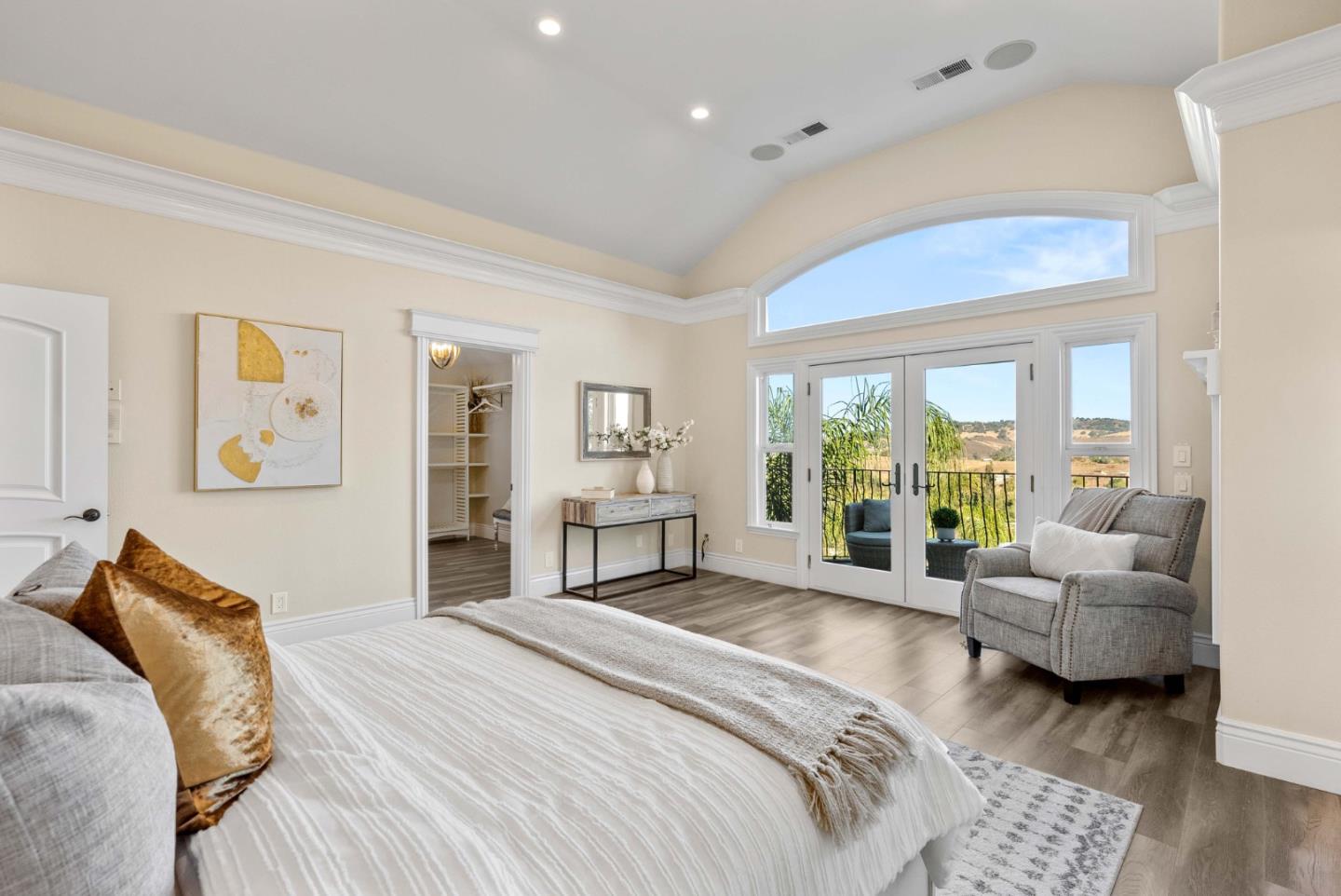 Detail Gallery Image 25 of 92 For 20394 Almaden Rd, San Jose,  CA 95120 - 4 Beds | 4 Baths