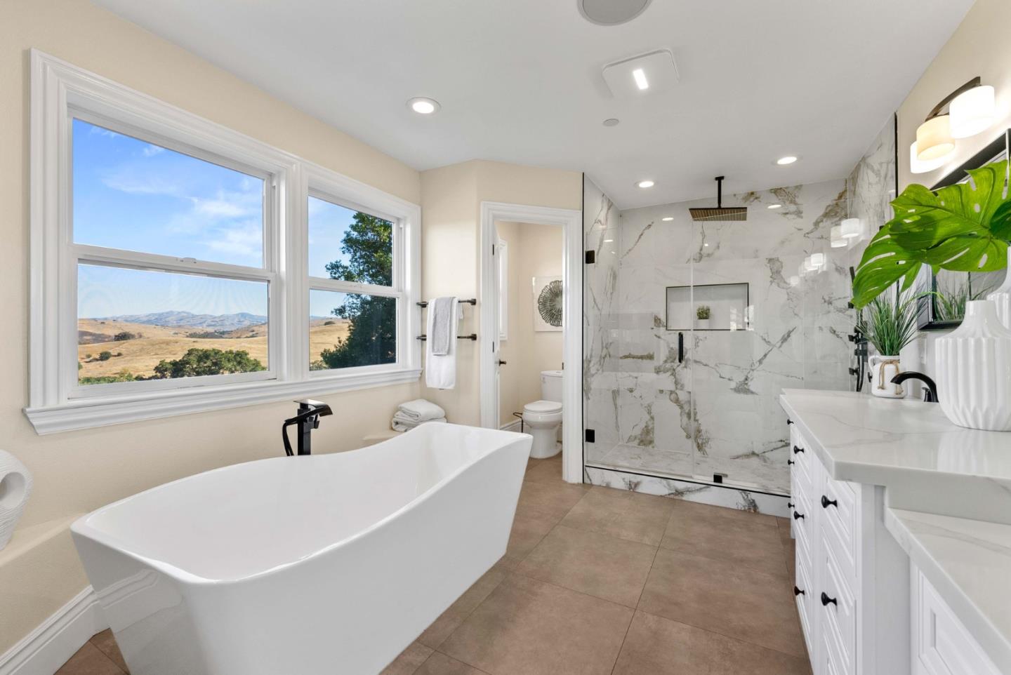Detail Gallery Image 27 of 92 For 20394 Almaden Rd, San Jose,  CA 95120 - 4 Beds | 4 Baths