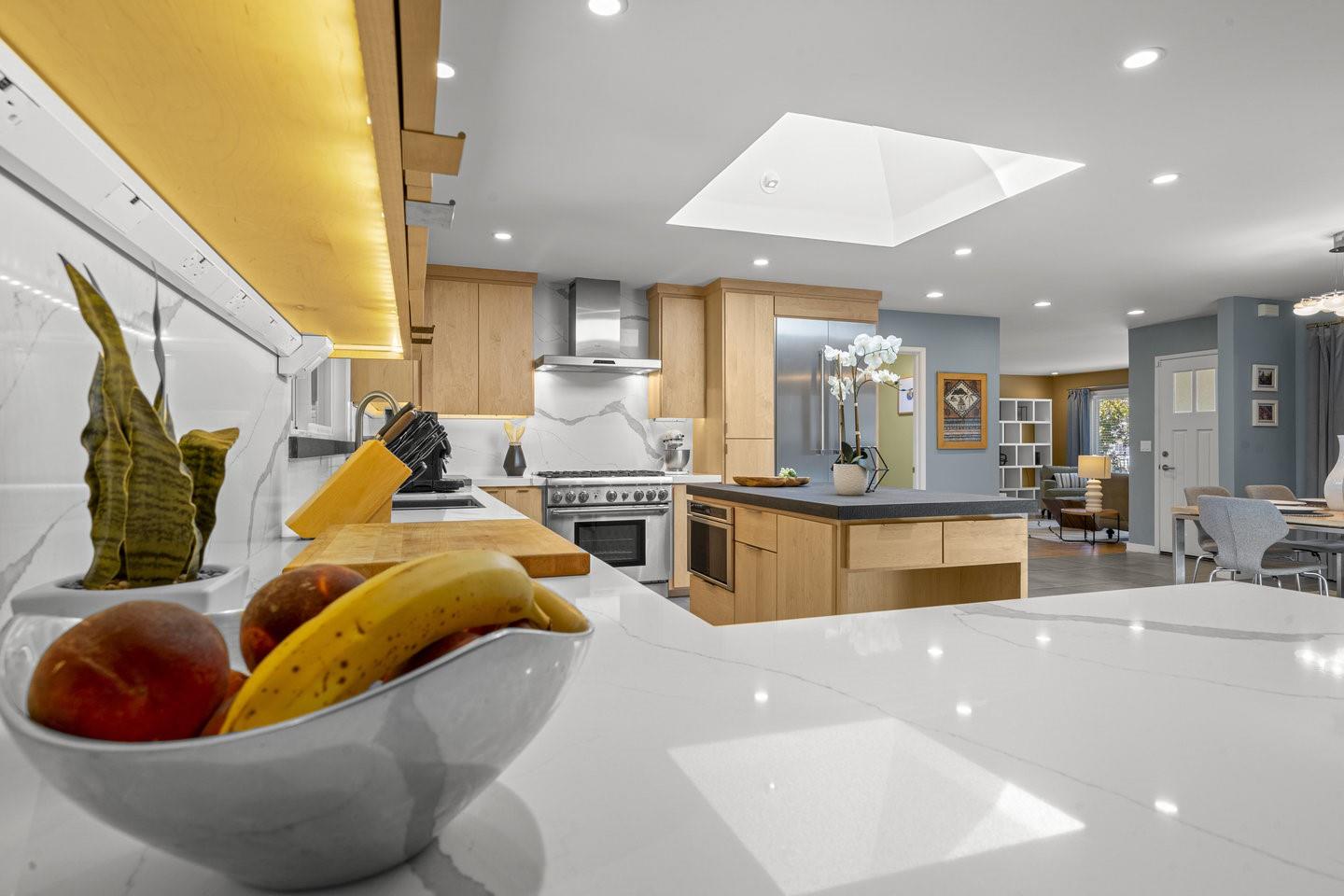 Detail Gallery Image 16 of 57 For 122 Belvale Dr, Los Gatos,  CA 95032 - 4 Beds | 2/1 Baths