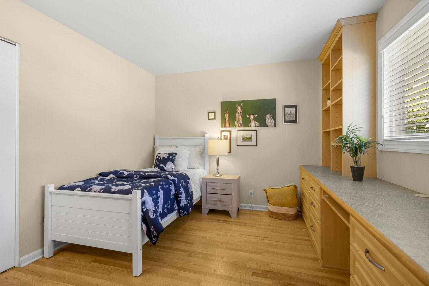 Detail Gallery Image 25 of 57 For 122 Belvale Dr, Los Gatos,  CA 95032 - 4 Beds | 2/1 Baths