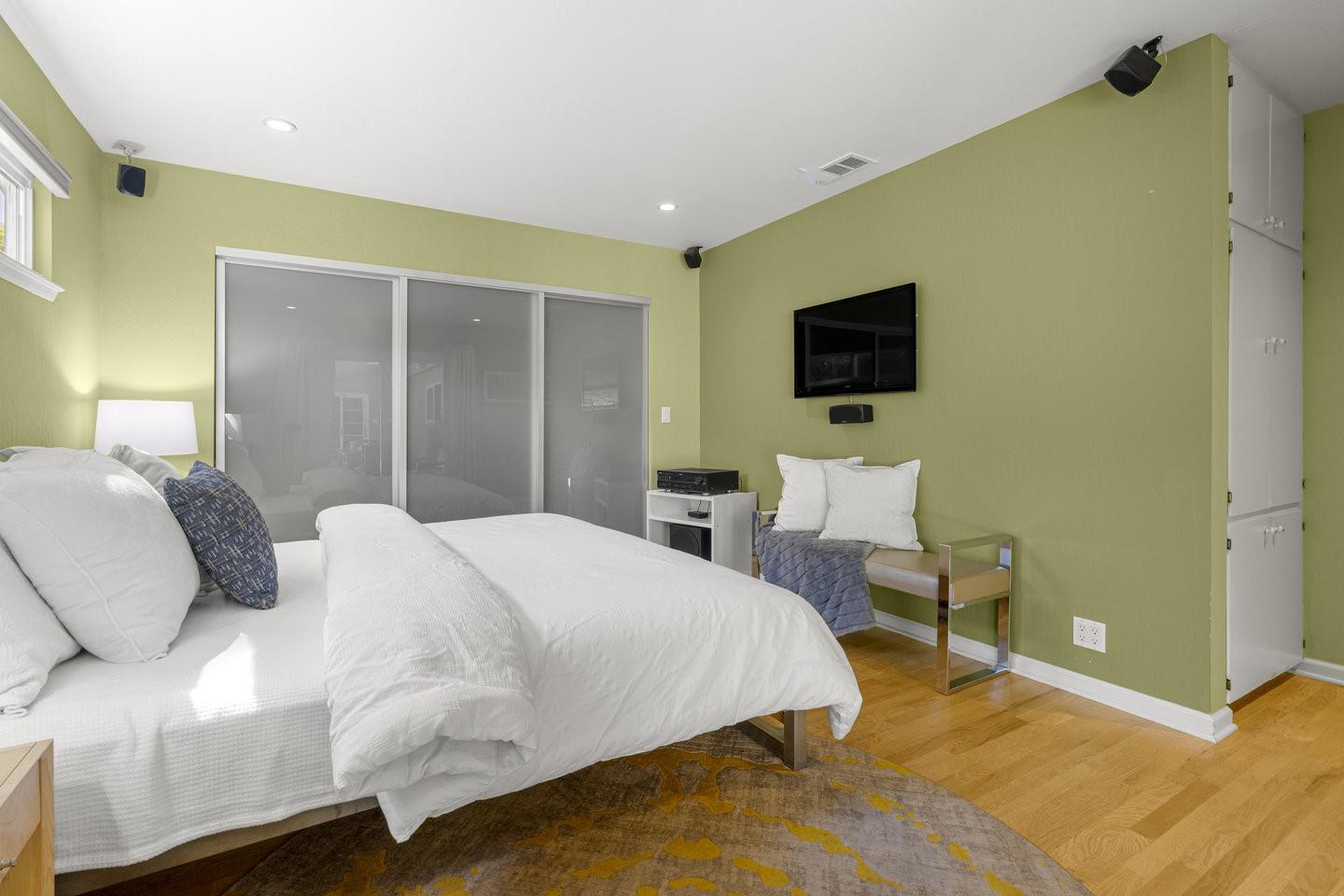 Detail Gallery Image 39 of 57 For 122 Belvale Dr, Los Gatos,  CA 95032 - 4 Beds | 2/1 Baths
