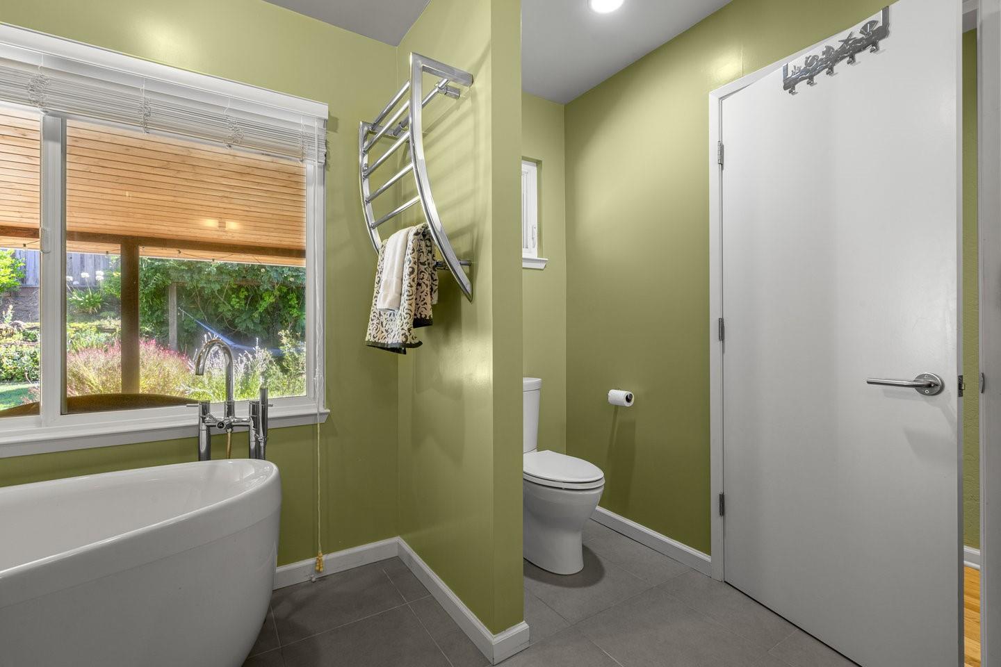 Detail Gallery Image 45 of 57 For 122 Belvale Dr, Los Gatos,  CA 95032 - 4 Beds | 2/1 Baths