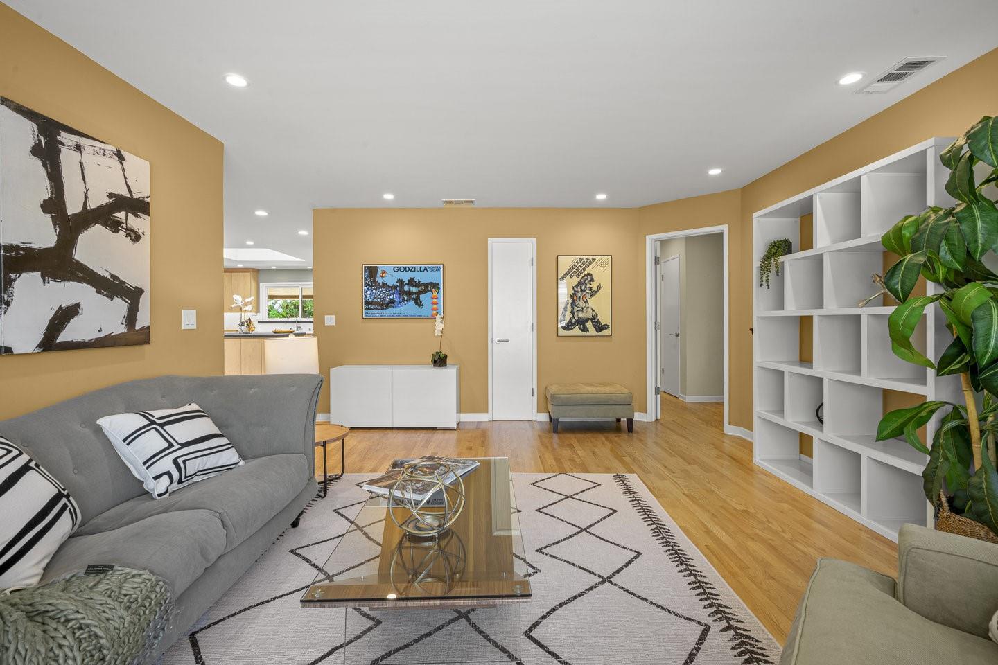 Detail Gallery Image 9 of 57 For 122 Belvale Dr, Los Gatos,  CA 95032 - 4 Beds | 2/1 Baths