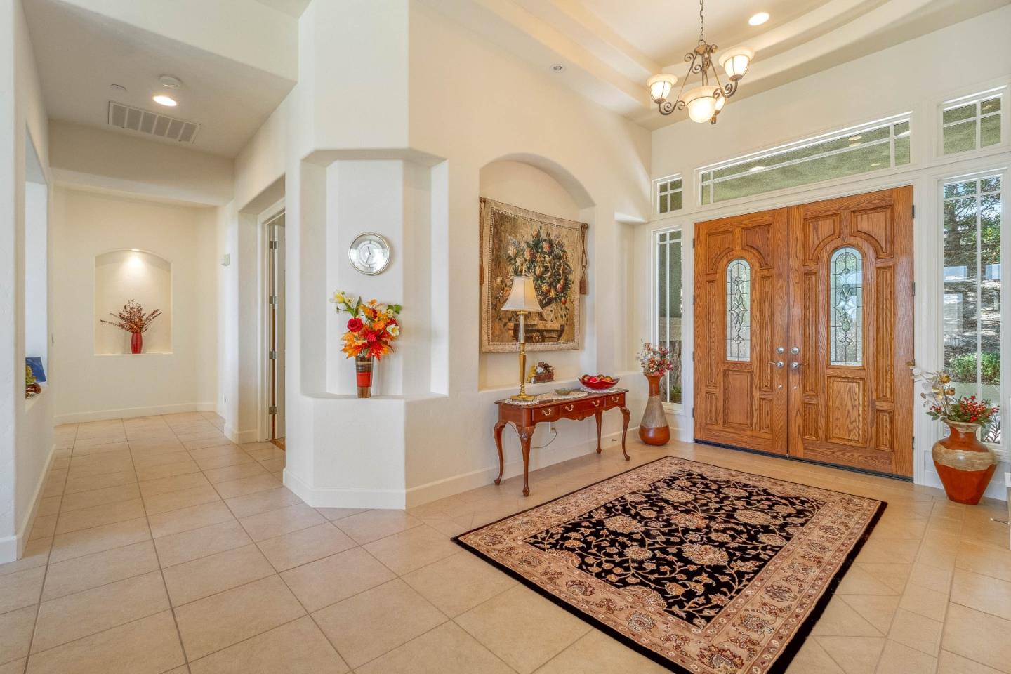 Detail Gallery Image 20 of 46 For 27812 Crowne Point Dr, Salinas,  CA 93908 - 4 Beds | 3/1 Baths
