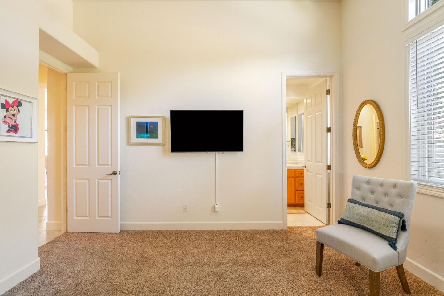 Detail Gallery Image 31 of 46 For 27812 Crowne Point Dr, Salinas,  CA 93908 - 4 Beds | 3/1 Baths