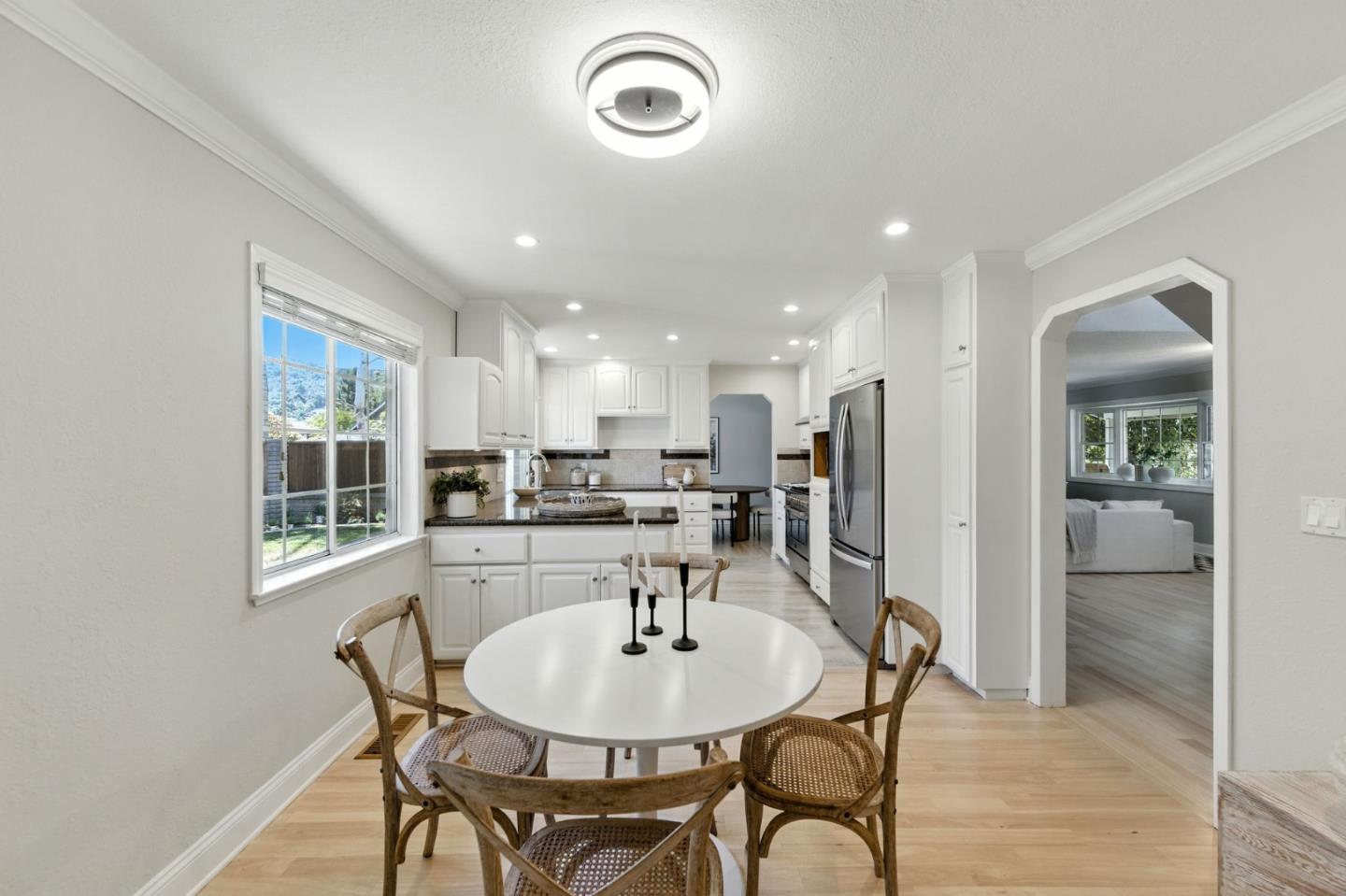 Detail Gallery Image 17 of 56 For 112 Bacigalupi Dr, Los Gatos,  CA 95032 - 4 Beds | 3 Baths