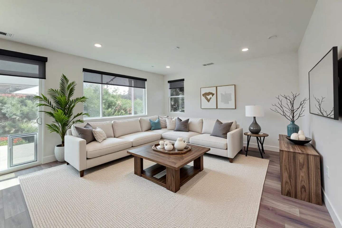 Detail Gallery Image 16 of 56 For 1991 Rosemary Dr, Hollister,  CA 95023 - 5 Beds | 4 Baths