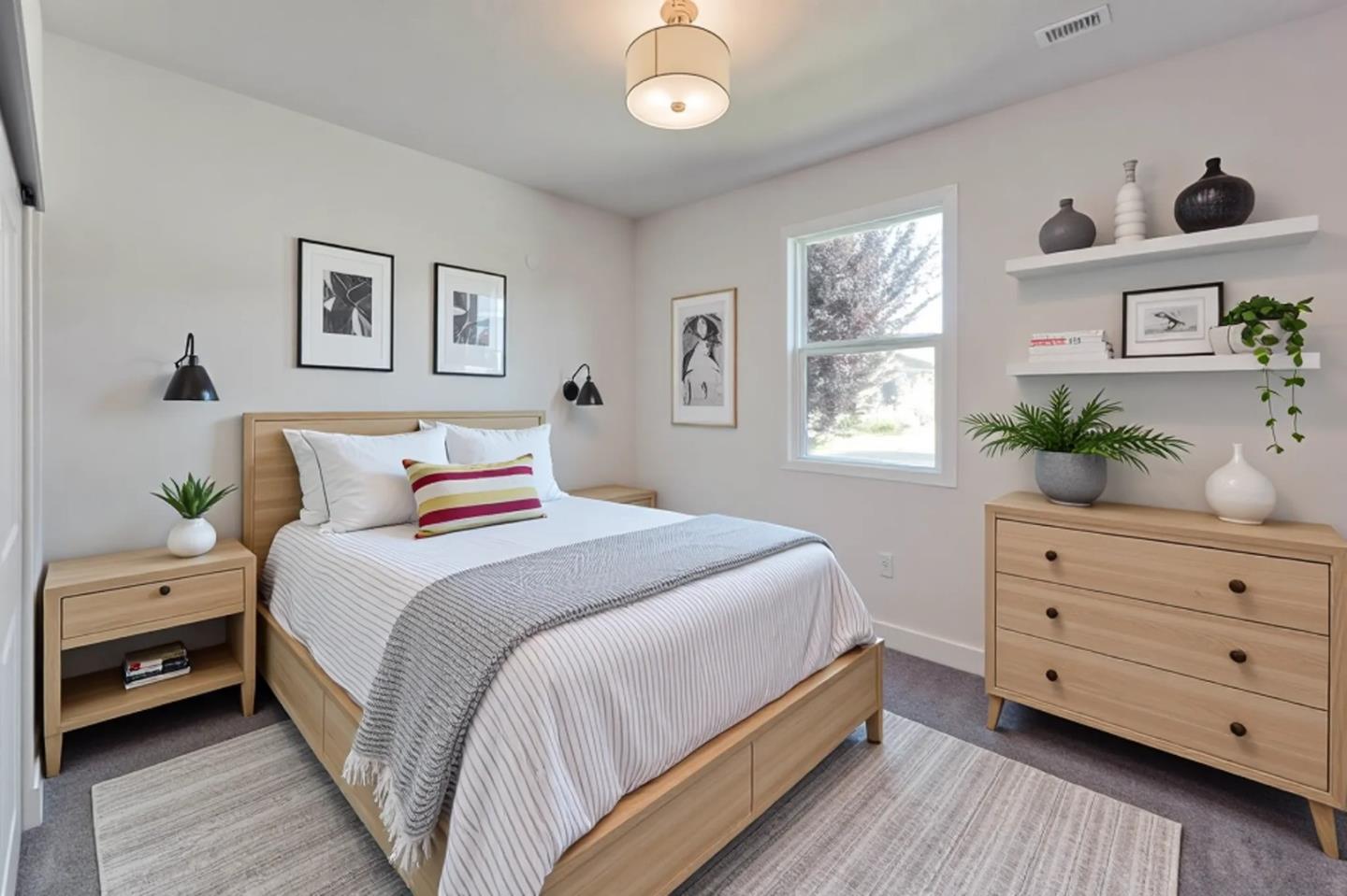 Detail Gallery Image 21 of 56 For 1991 Rosemary Dr, Hollister,  CA 95023 - 5 Beds | 4 Baths