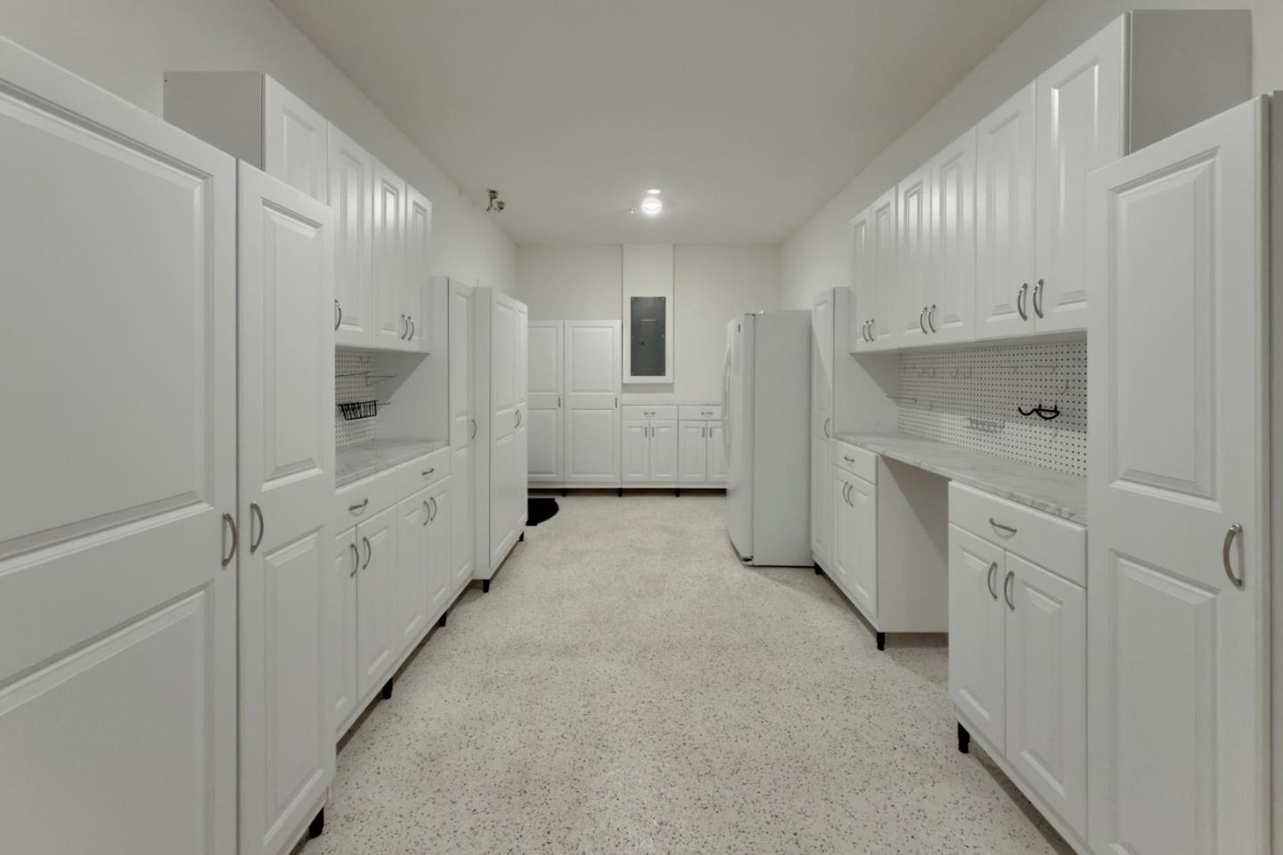 Detail Gallery Image 47 of 56 For 1991 Rosemary Dr, Hollister,  CA 95023 - 5 Beds | 4 Baths